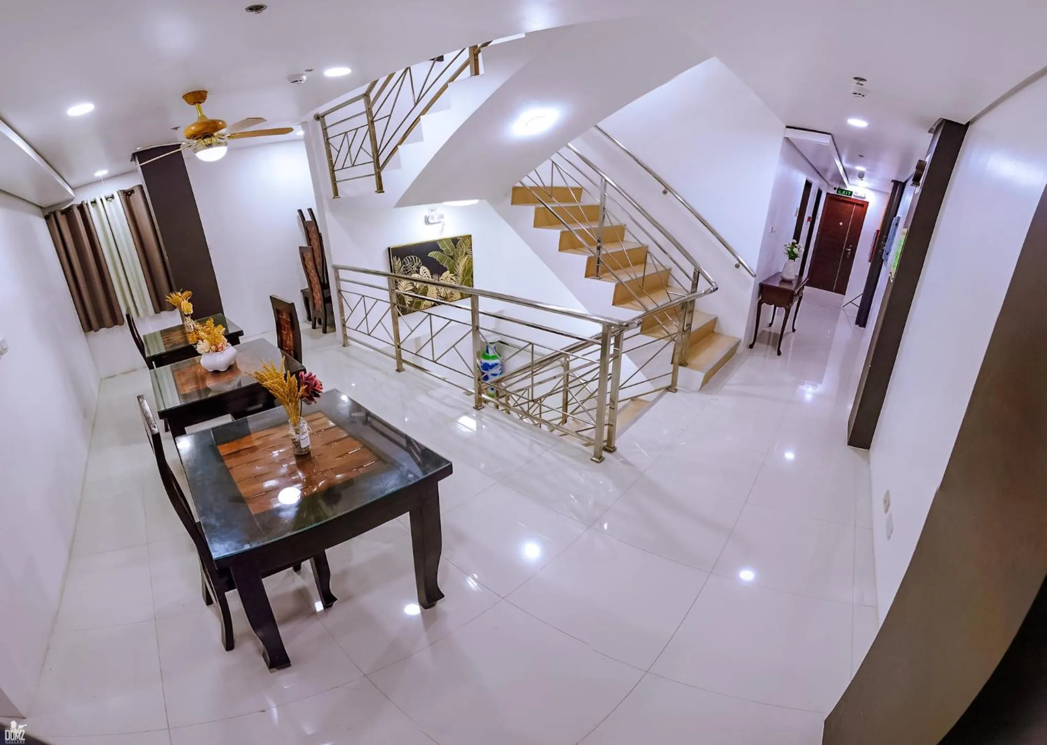 Restaurant/places to eat in Dianna’s Inn