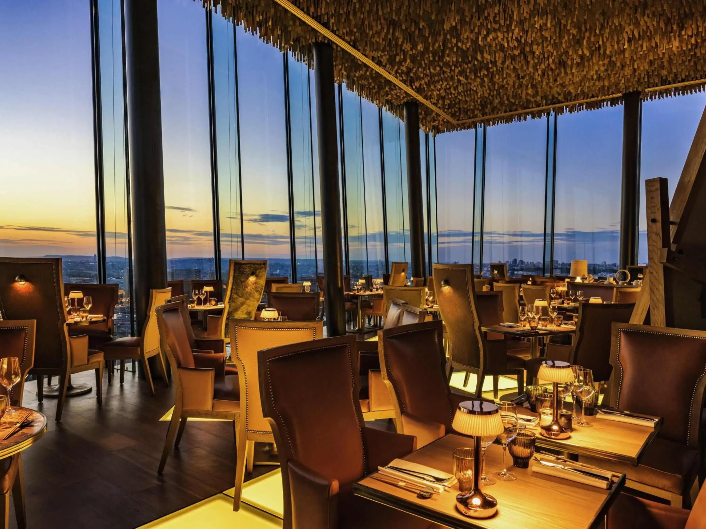 Restaurant/places to eat in Too Hotel & Spa Paris - MGallery Collection Restaurant/places to eat in Too Hotel & Spa Paris - MGallery Collection