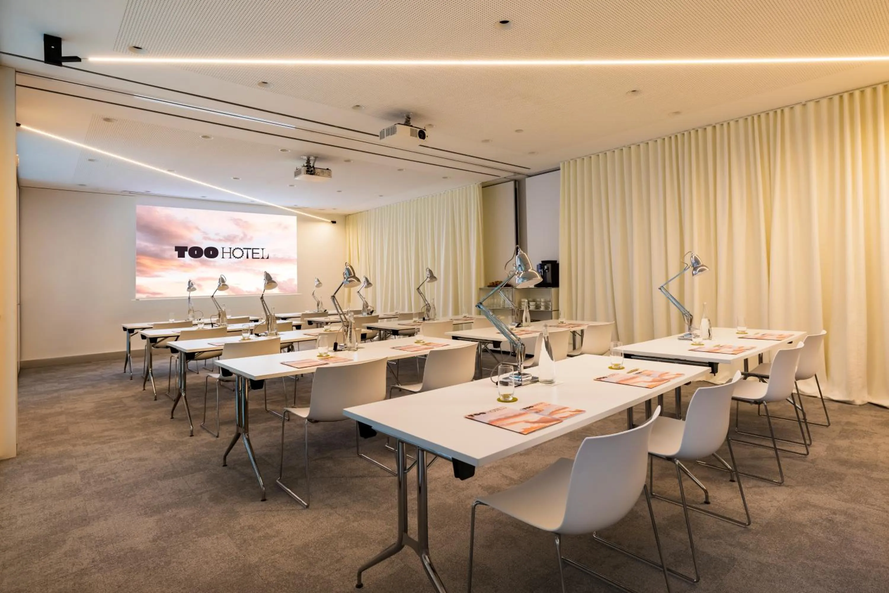 Meeting/conference room in Too Hotel & Spa Paris - MGallery Collection