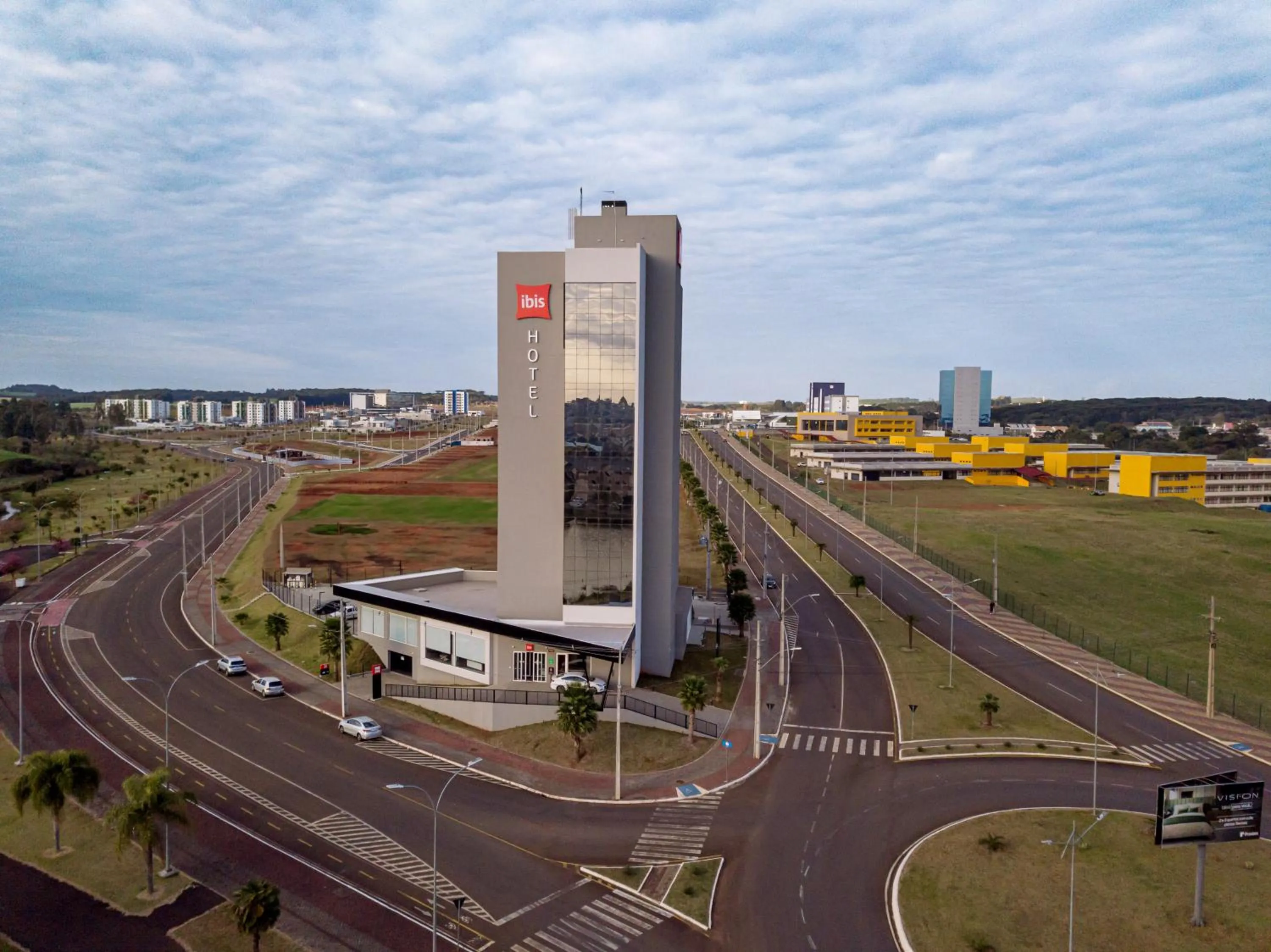 Property building in ibis Guarapuava