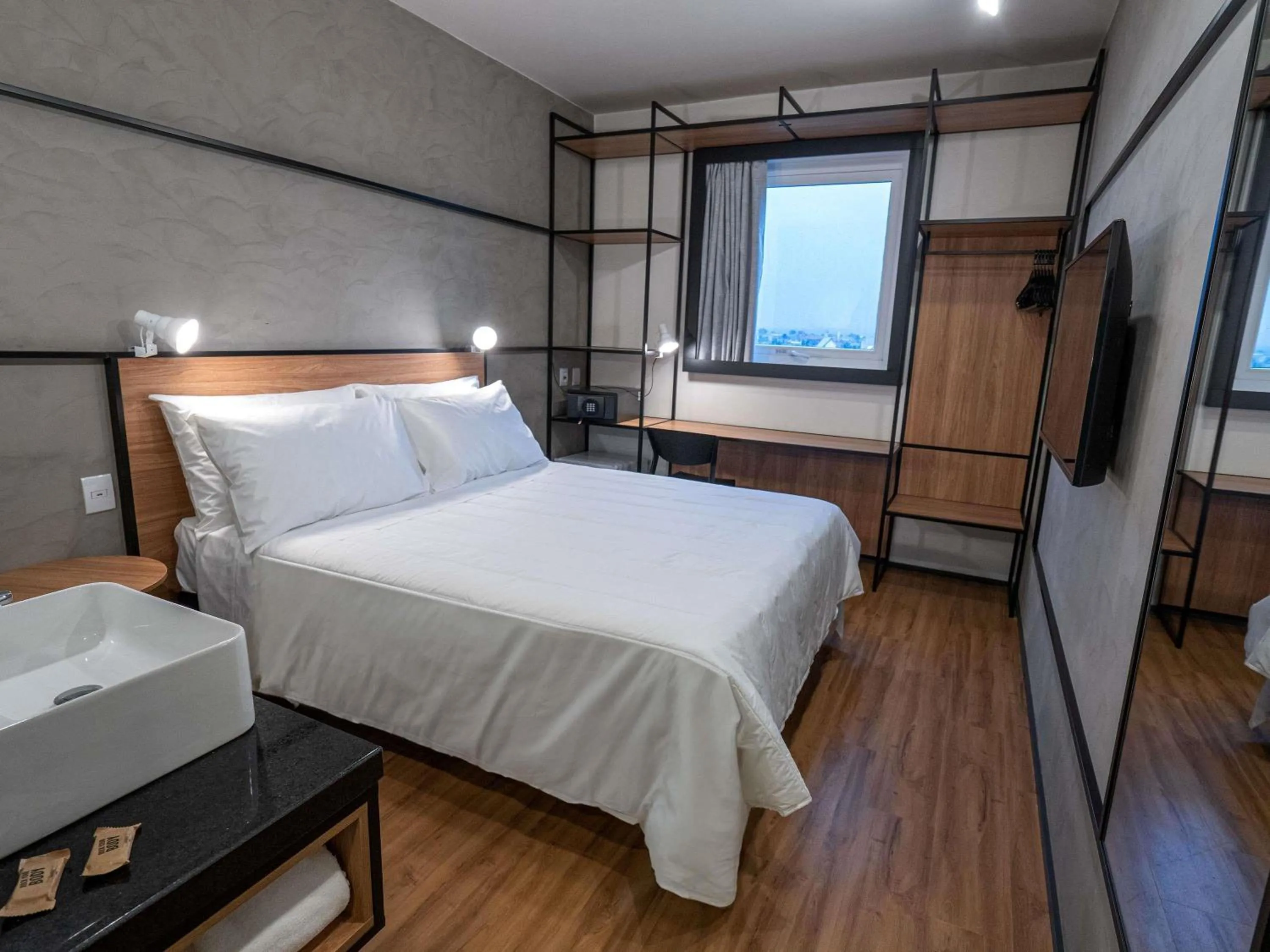 Bedroom, Bed in ibis Guarapuava