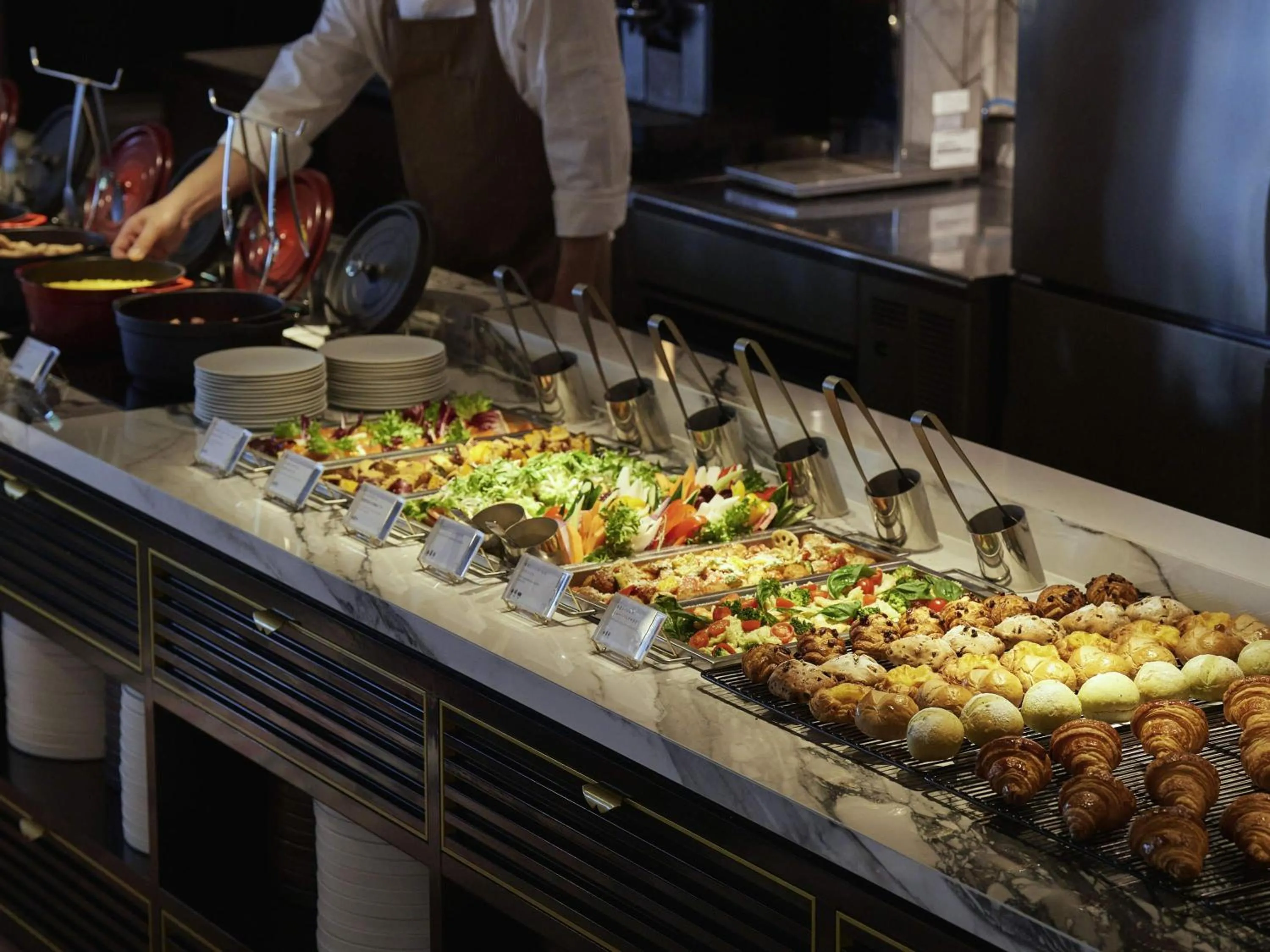 Restaurant/places to eat in Mercure Tokyu Stay Osaka Namba