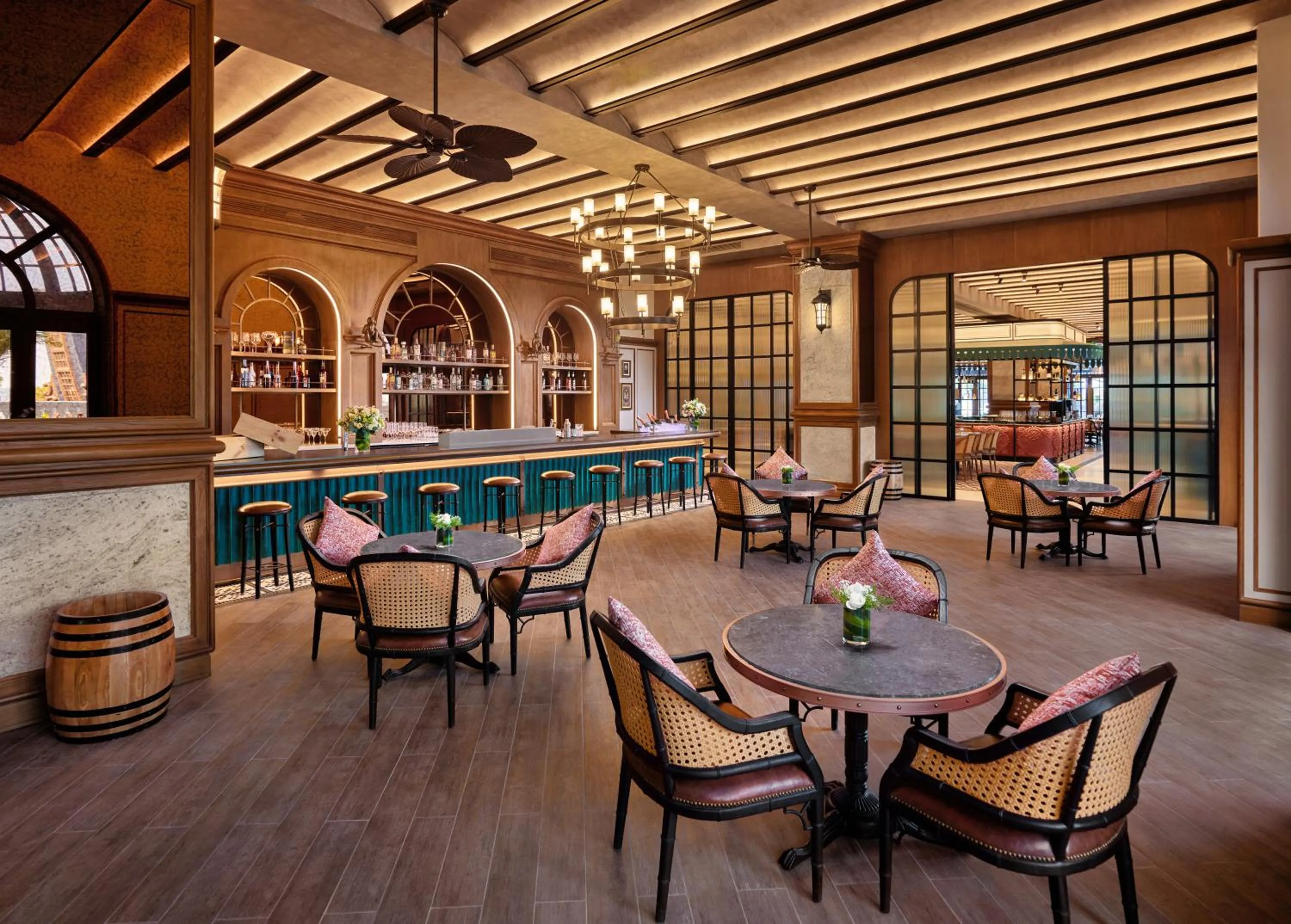 Restaurant/places to eat in Mövenpick Resort Phan Thiet