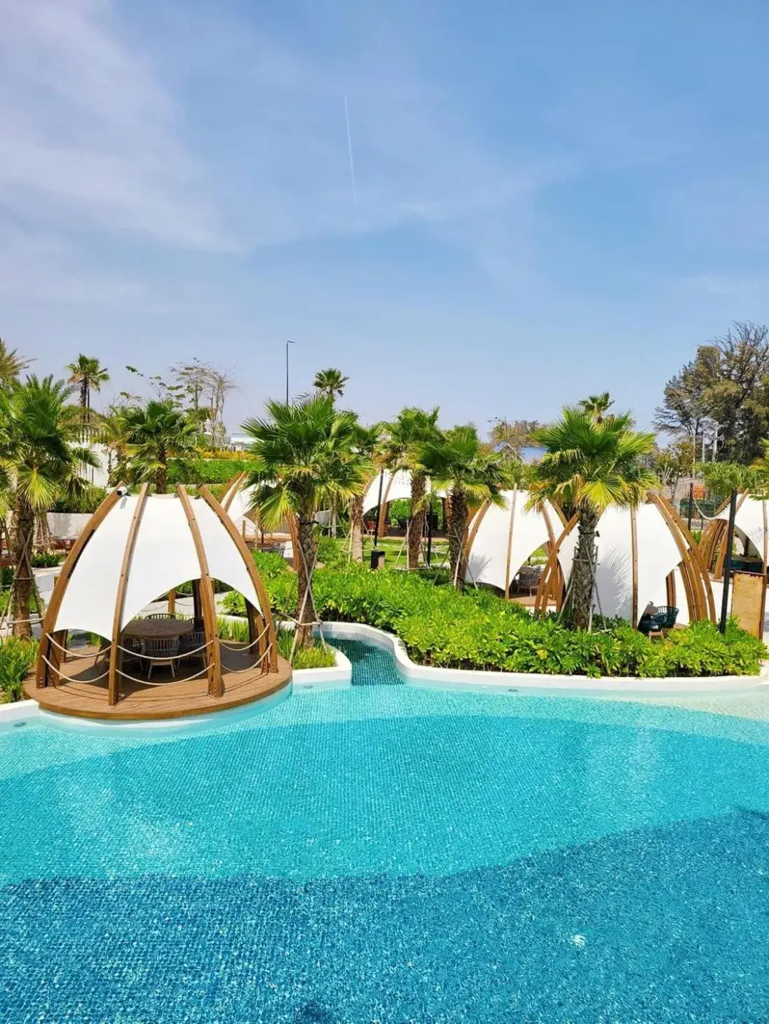 Swimming pool in Mövenpick Resort Phan Thiet Swimming pool in Mövenpick Resort Phan Thiet