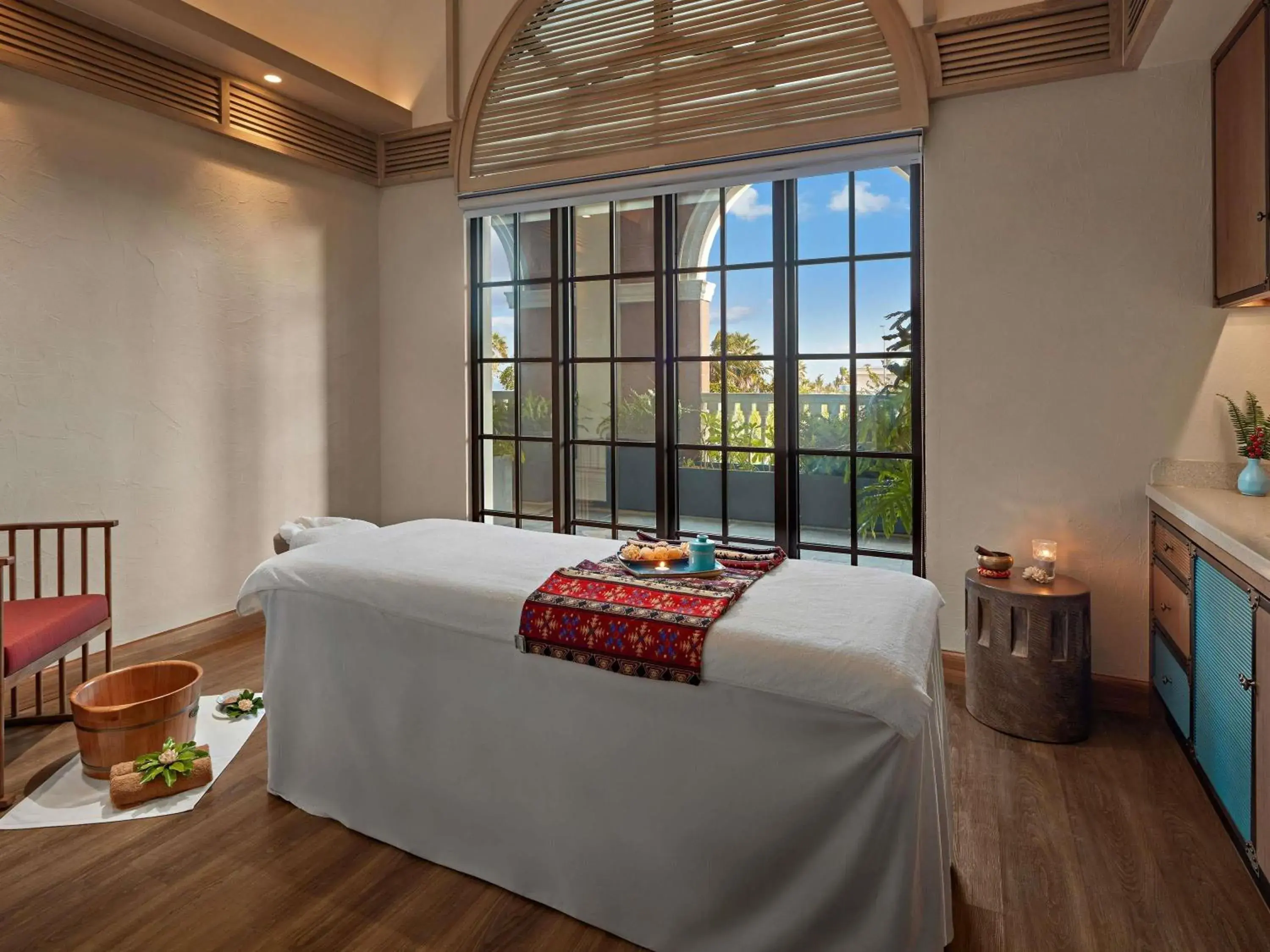 Spa and wellness centre/facilities, Bed in Mövenpick Resort Phan Thiet Spa and wellness centre/facilities, Bed in Mövenpick Resort Phan Thiet