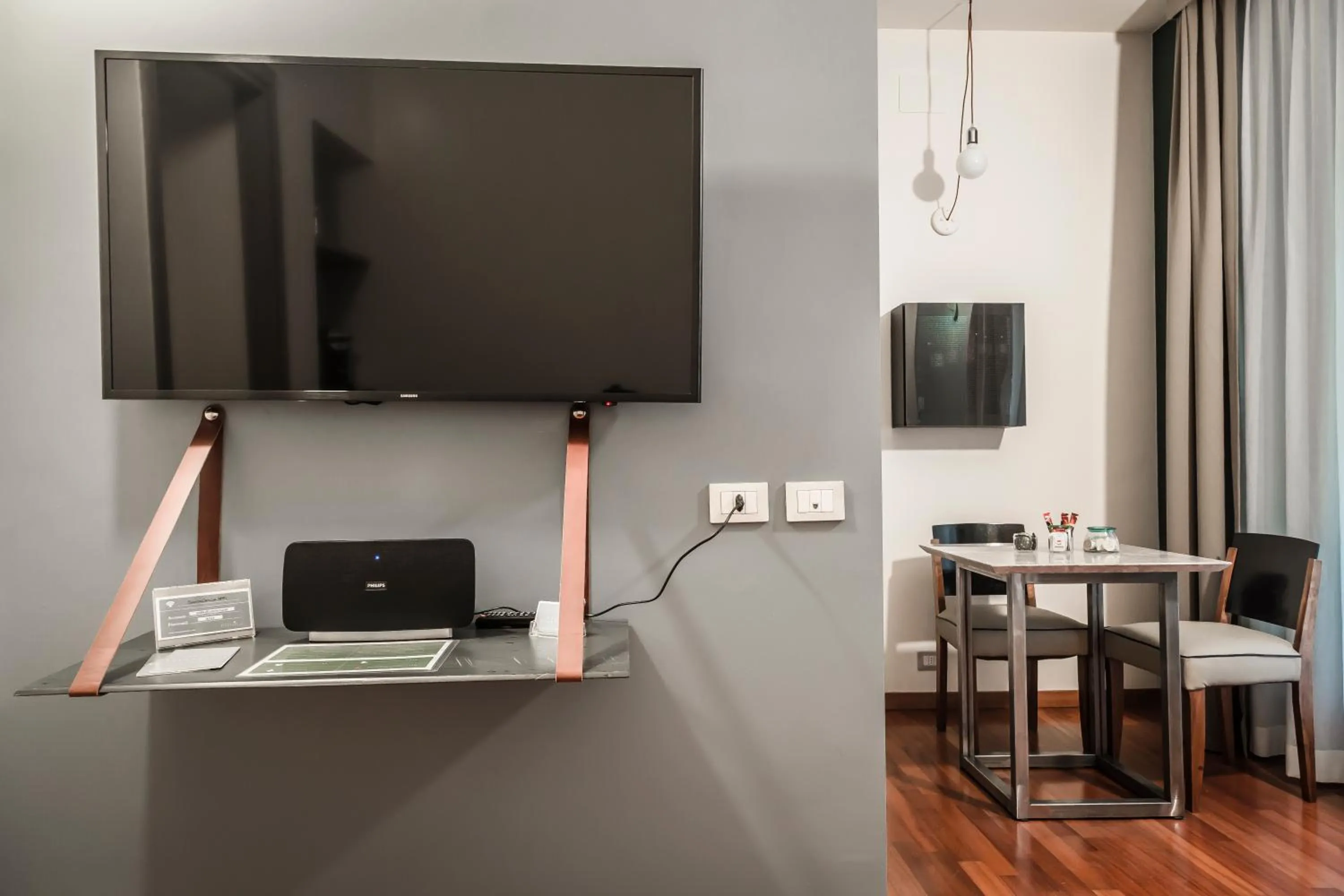 Living room in Montenapoleone Suites