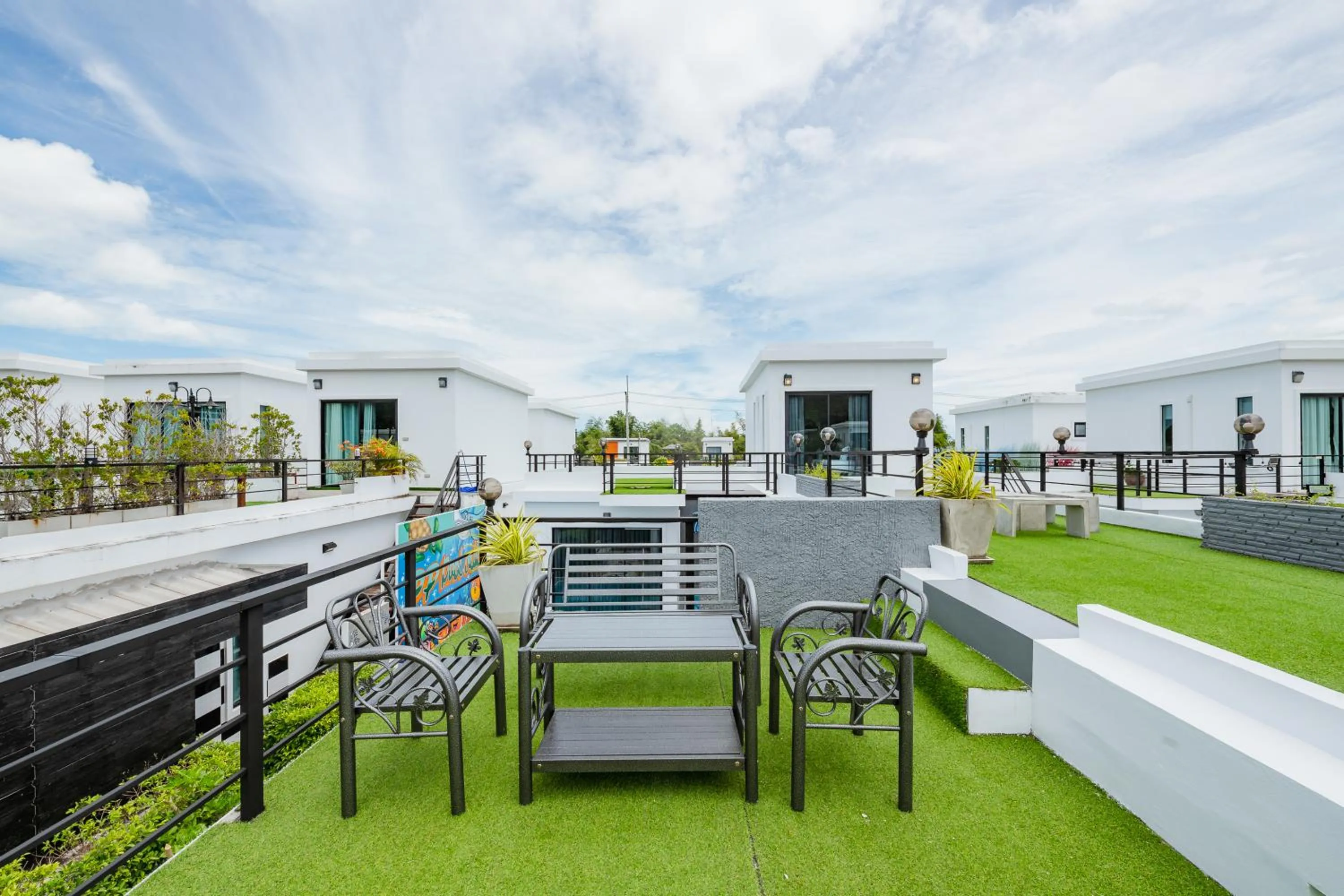 Garden view in PP Pool Villa Huahin