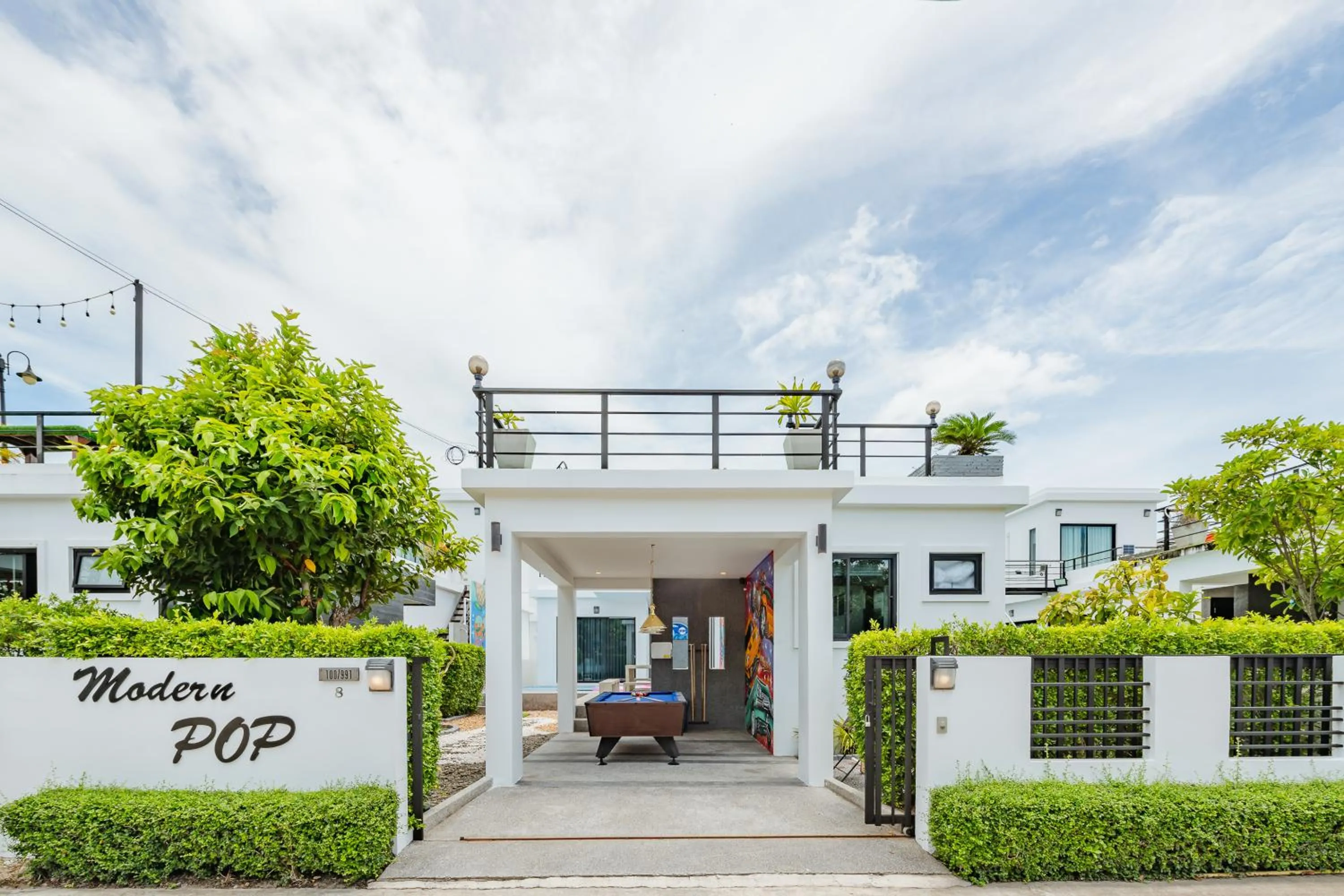 Facade/entrance in PP Pool Villa Huahin