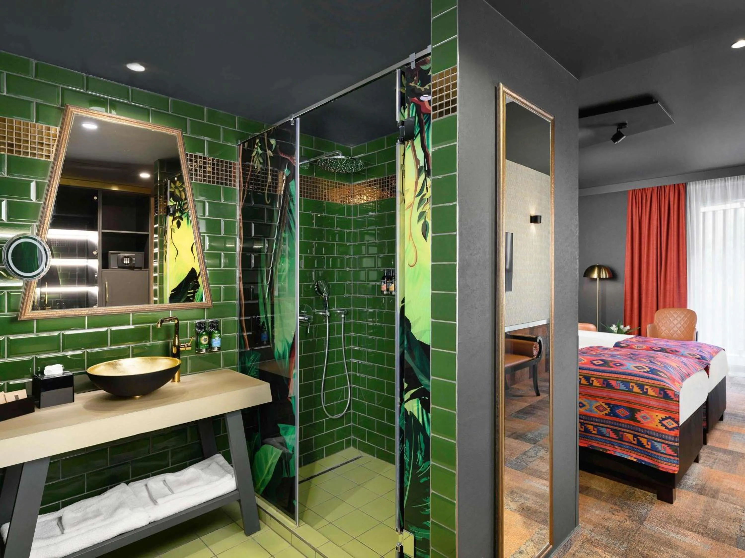 Bedroom, Bed in Minaro Hotel Tokaj - MGallery Collection