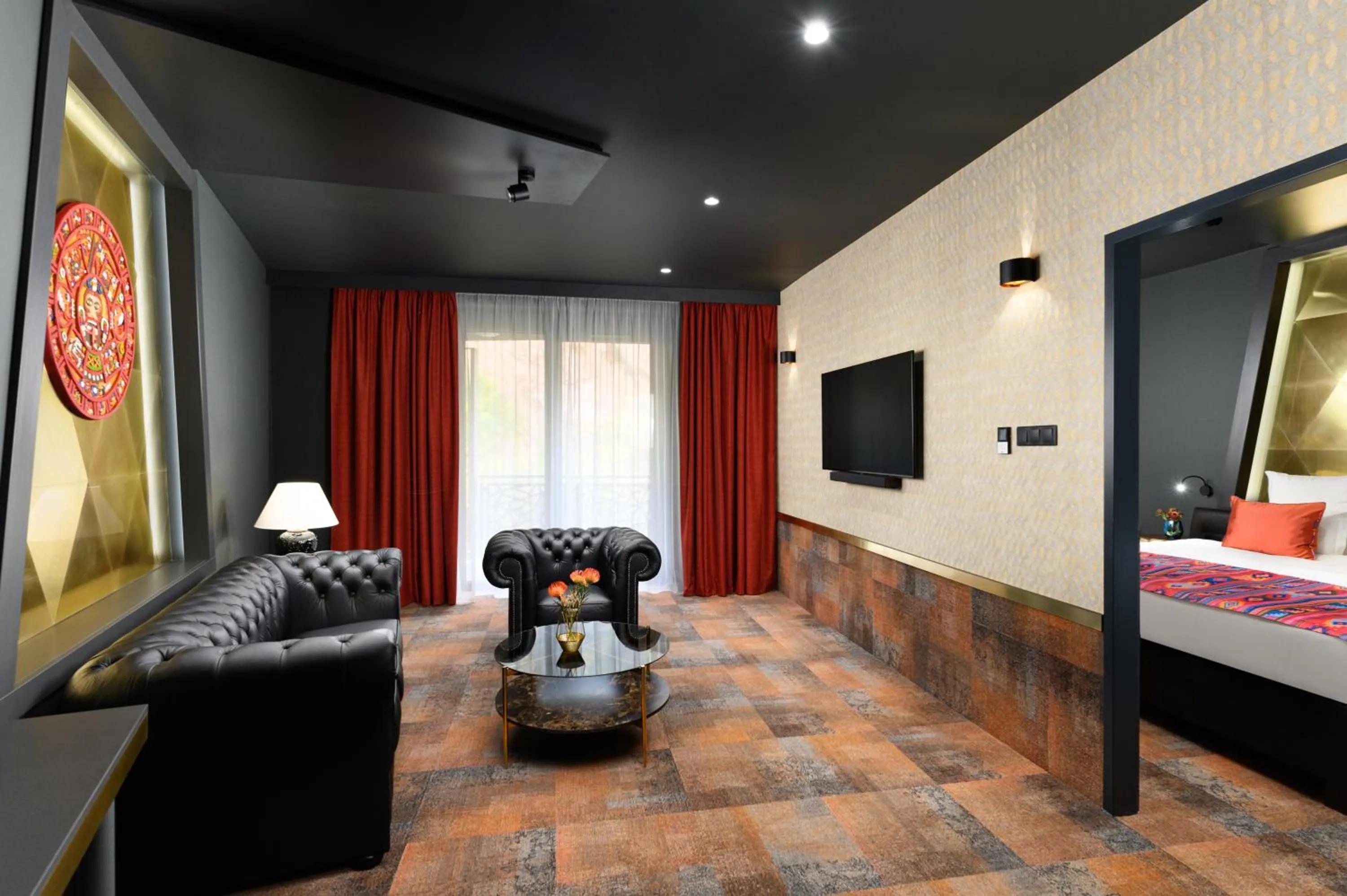 TV and multimedia in Minaro Hotel Tokaj - MGallery Collection