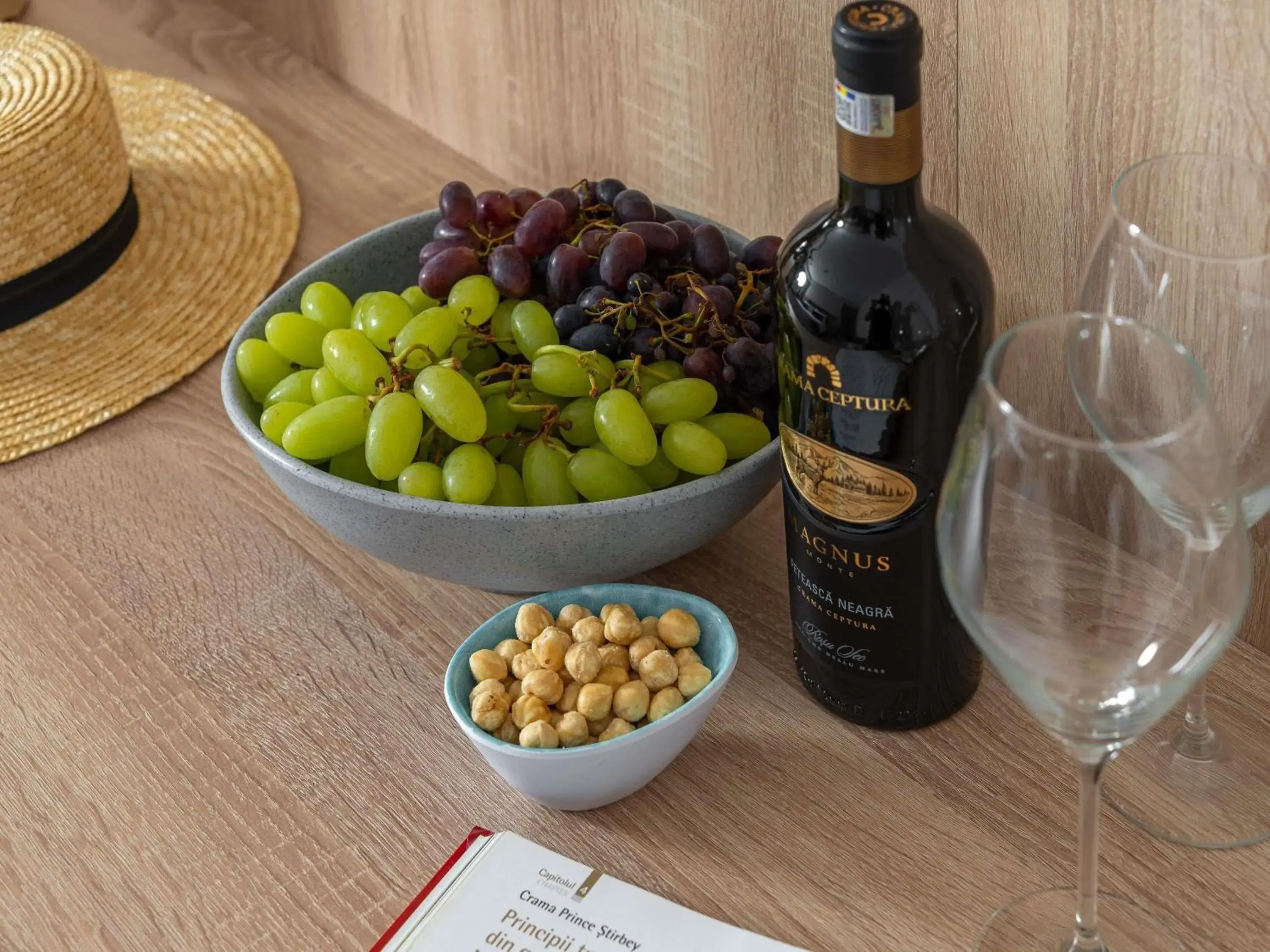 Bedroom in Mercure Conacul Cozieni Bedroom in Mercure Conacul Cozieni