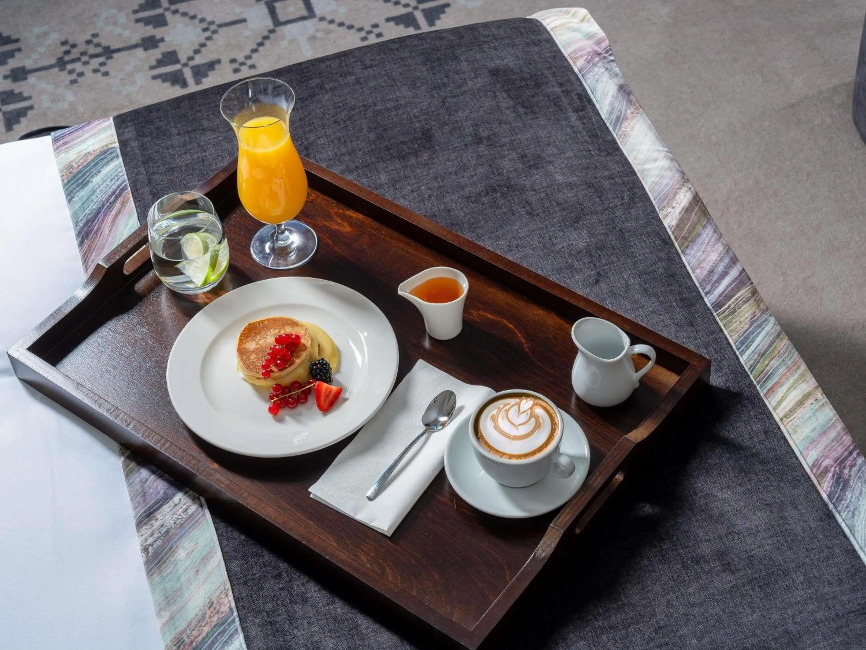 Bedroom in Mercure Conacul Cozieni