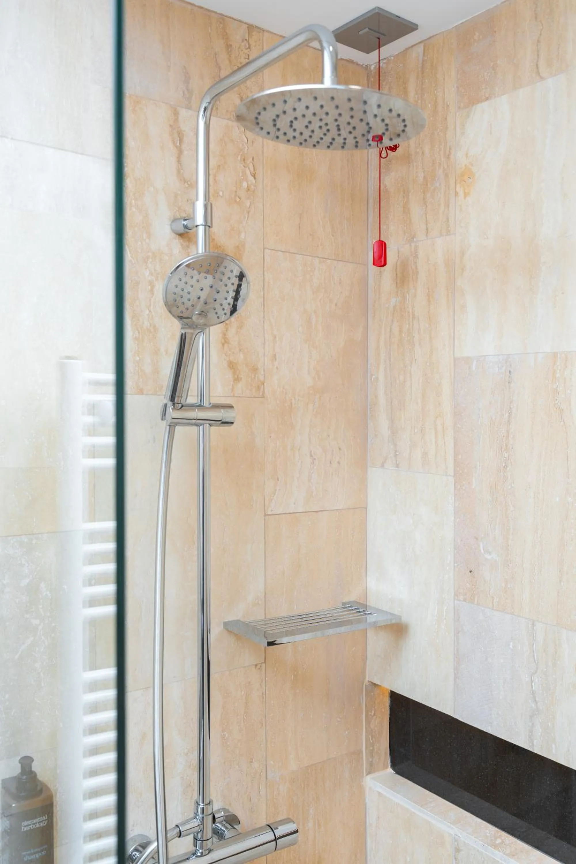 Mercure Conacul Cozieni