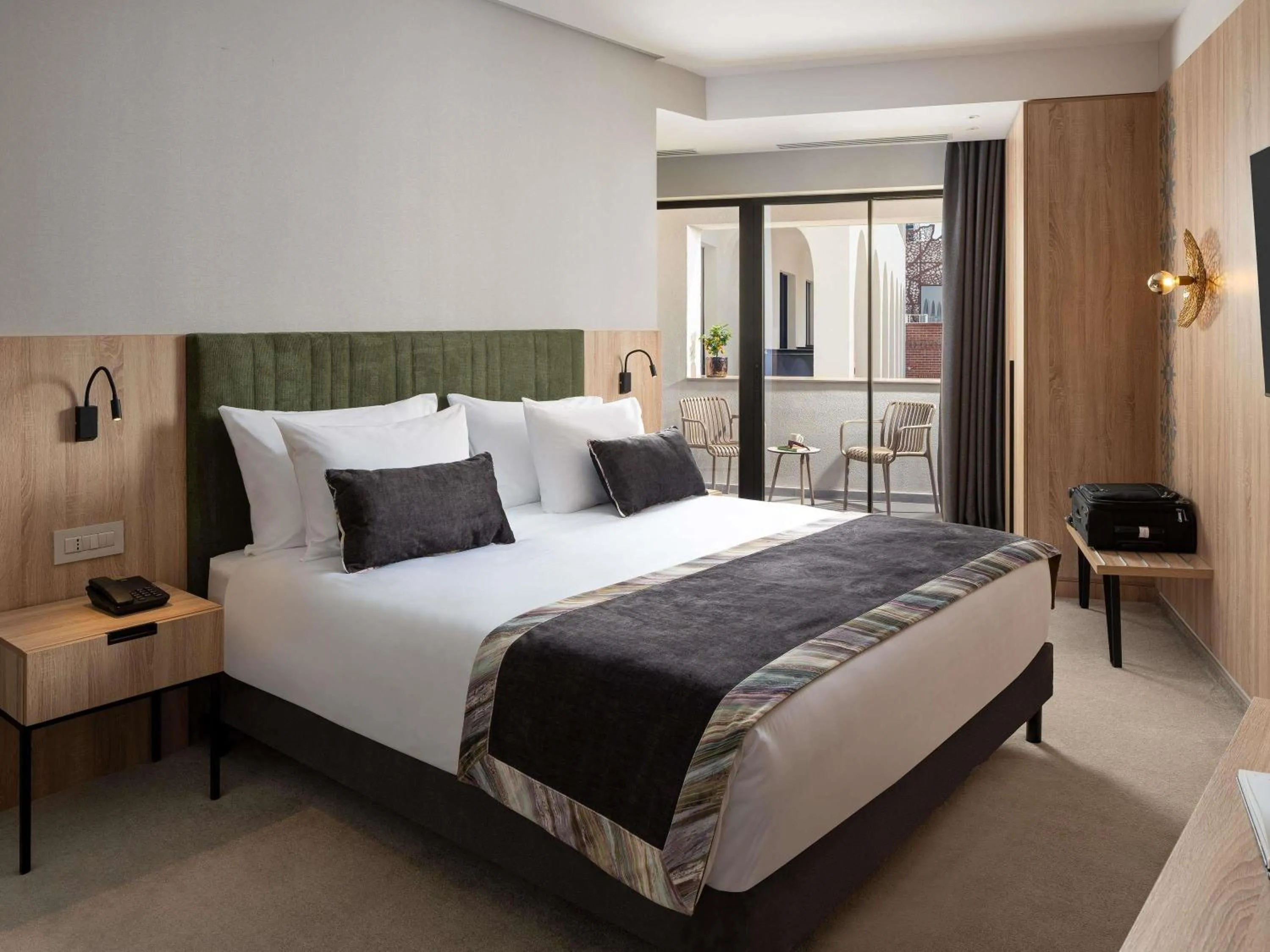 Bedroom, Bed in Mercure Conacul Cozieni