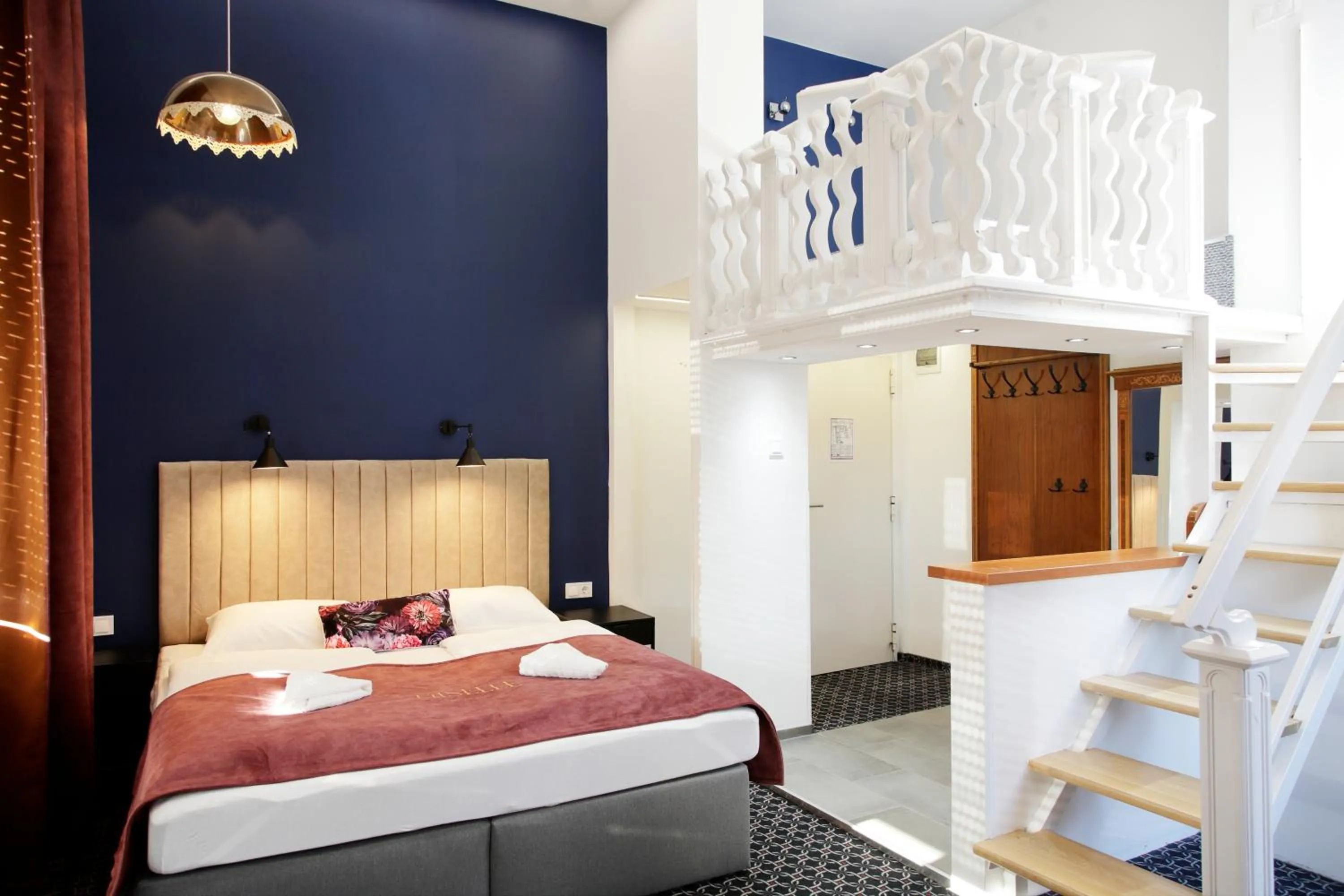 Bed in Giselle Vintage Doubles - Adults Only