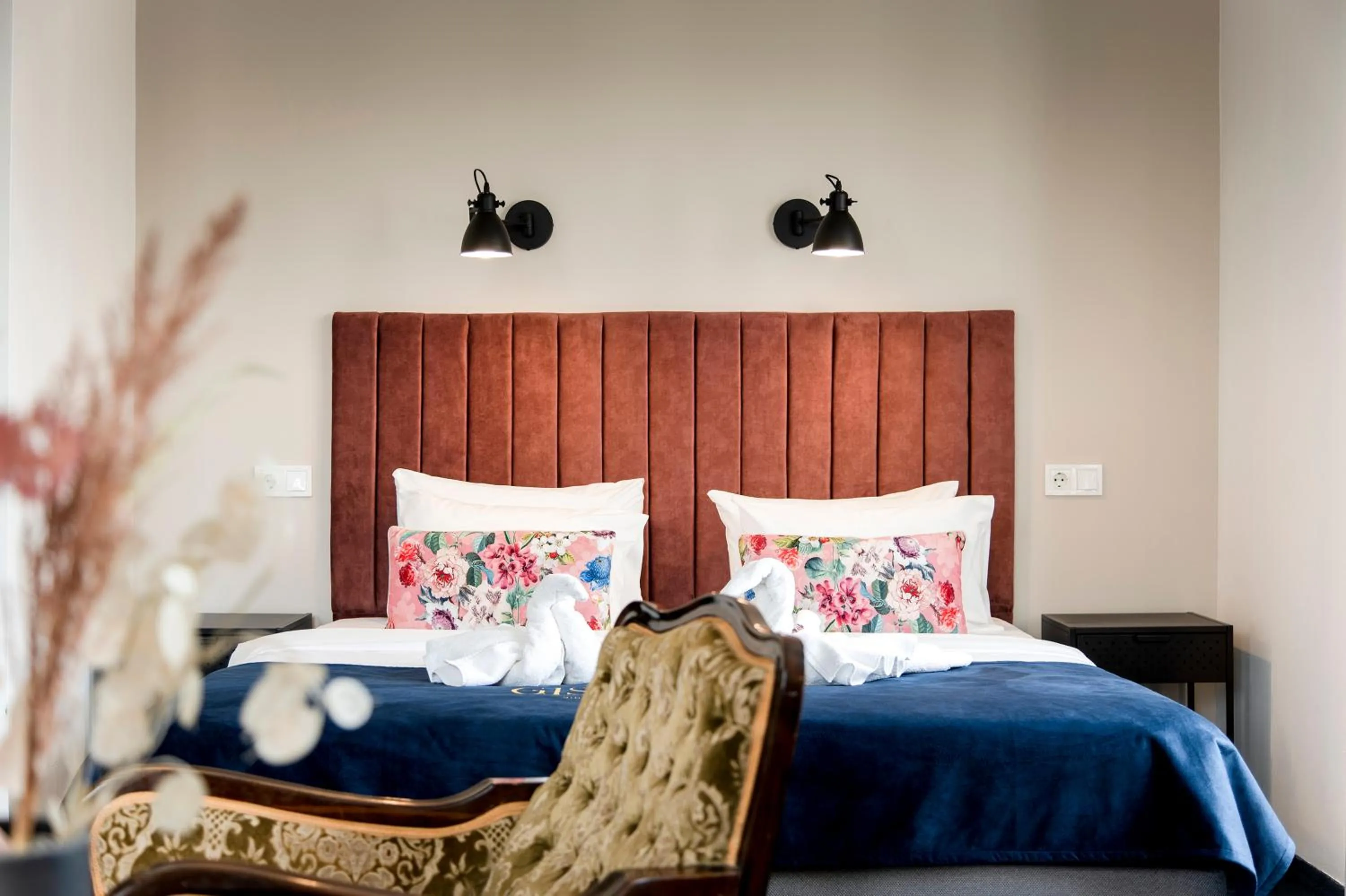 Bed in Giselle Vintage Doubles - Adults Only