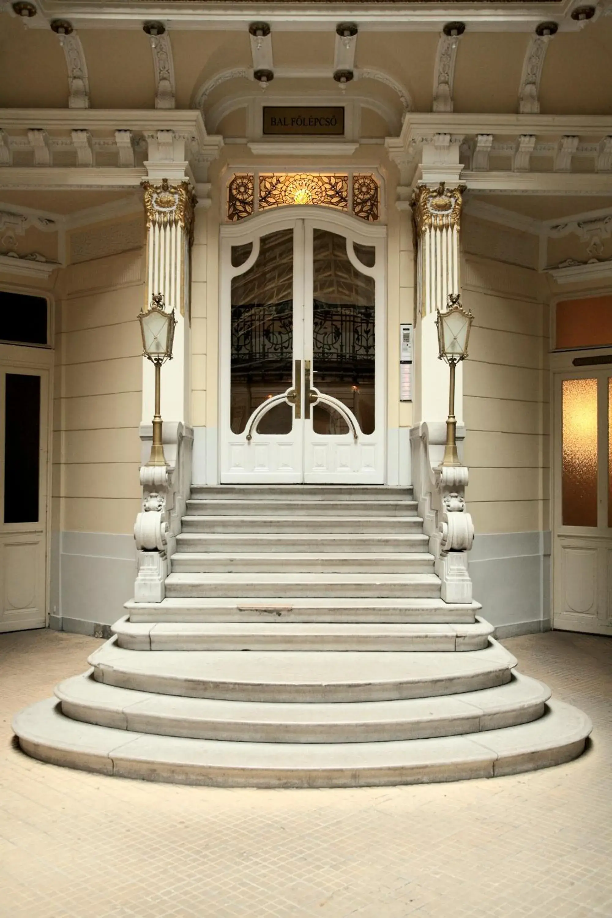 Property building in Giselle Vintage Doubles - Adults Only Property building in Giselle Vintage Doubles - Adults Only