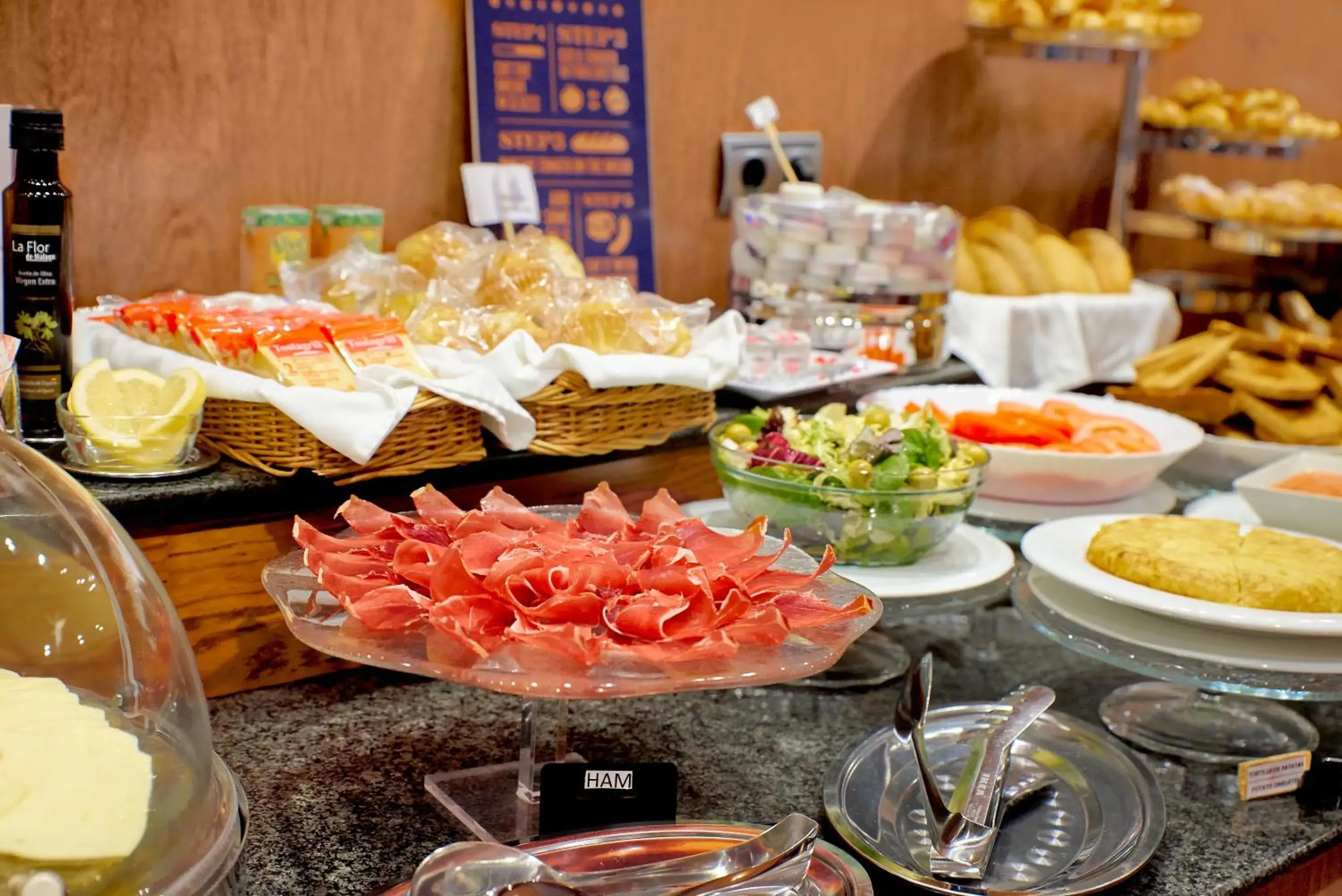 Breakfast in Garbi Millenni Breakfast in Garbi Millenni