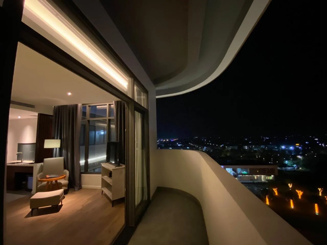 NEWCC HOTEL AND SERVICED APARTMENT