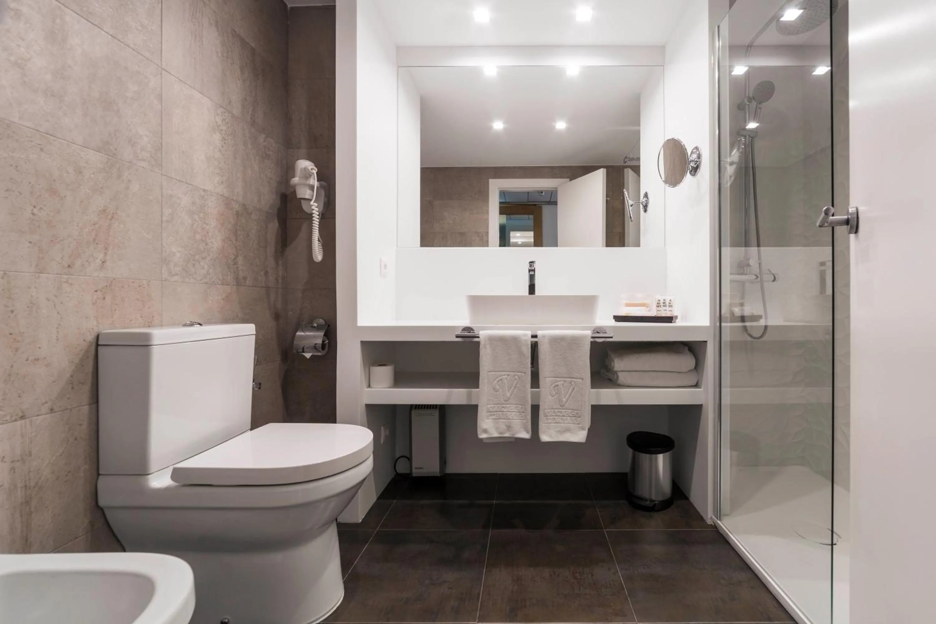 Shower in Vincci Soma