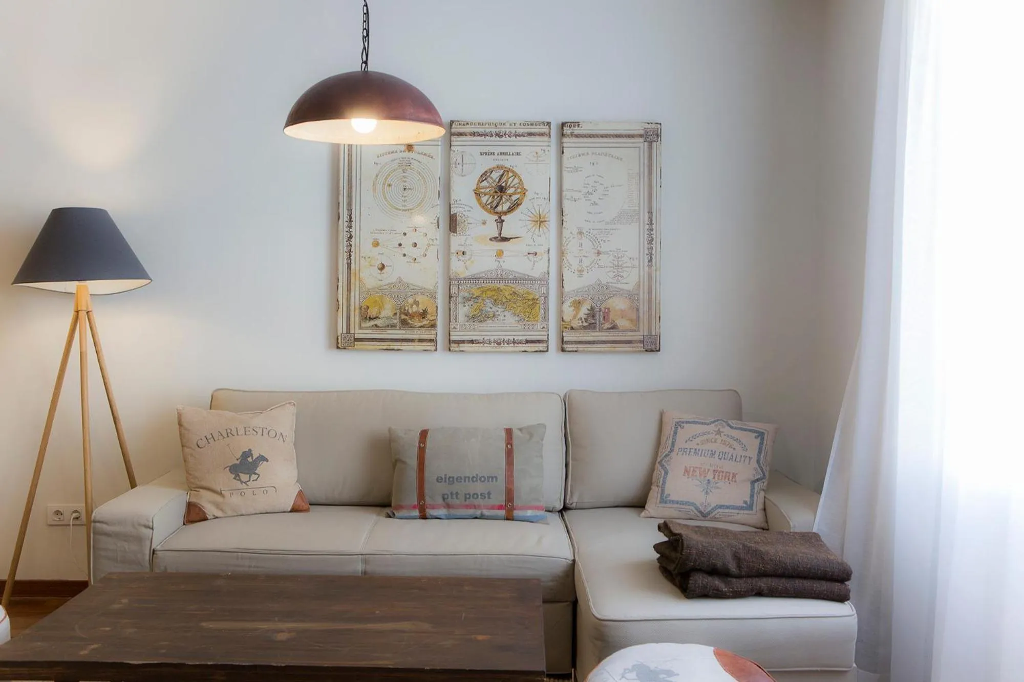 Living room, Bed in Vincci Soma