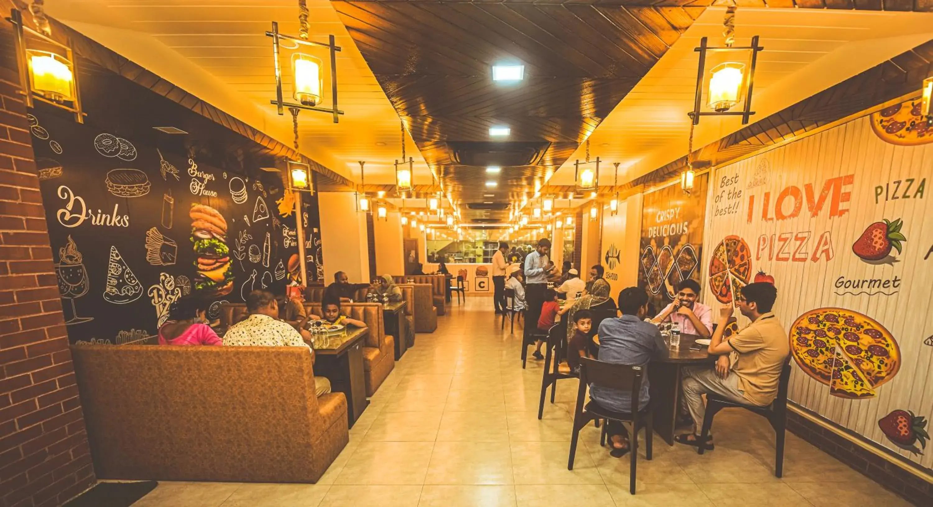 Restaurant/places to eat in Hotel Elite Palace Restaurant/places to eat in Hotel Elite Palace