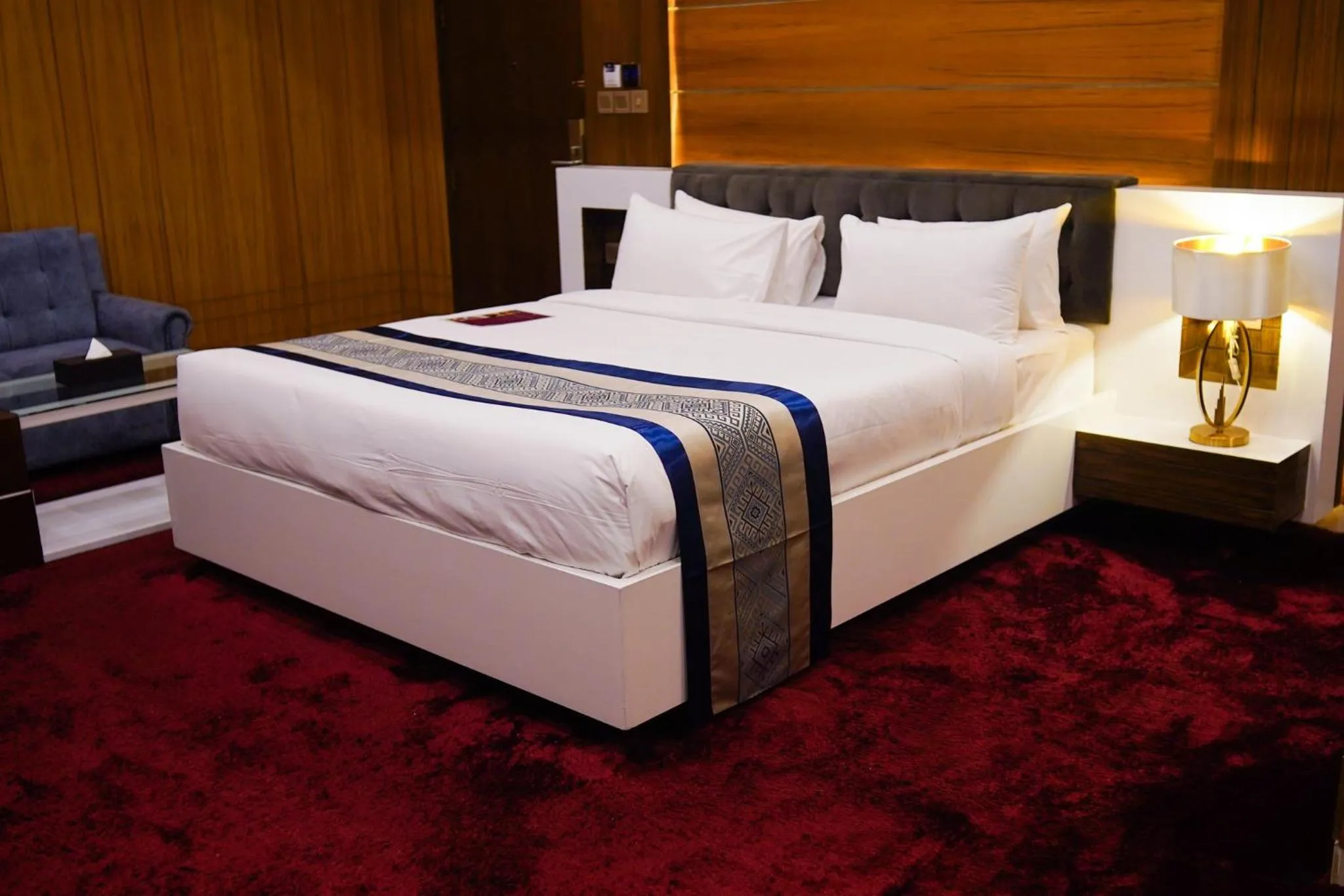 Bed in Hotel Elite Palace