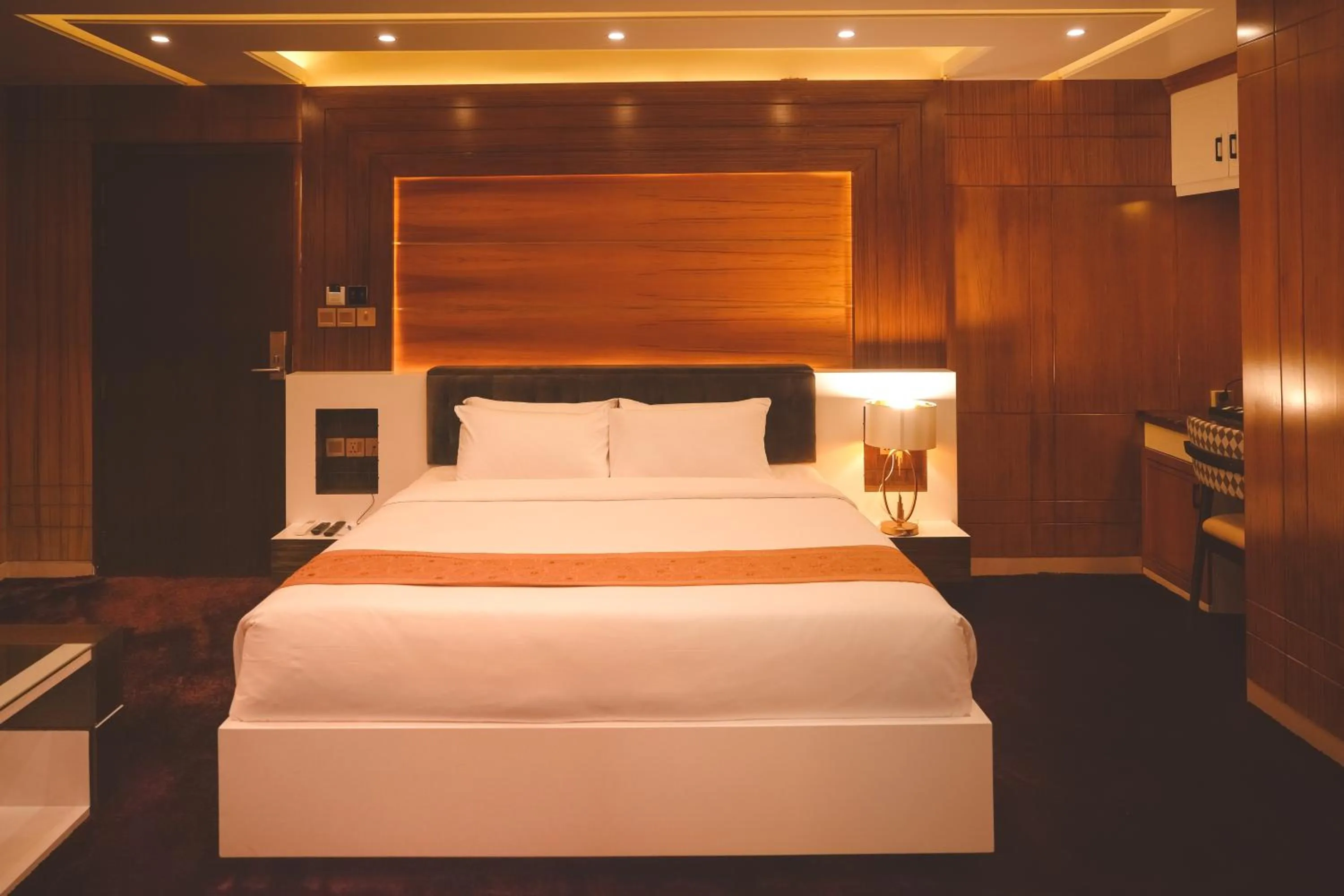 Bed in Hotel Elite Palace