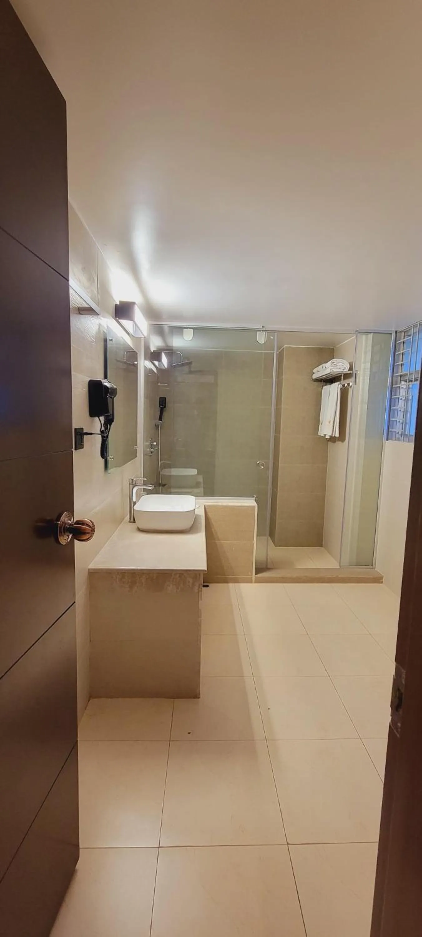Shower in Hotel Elite Palace