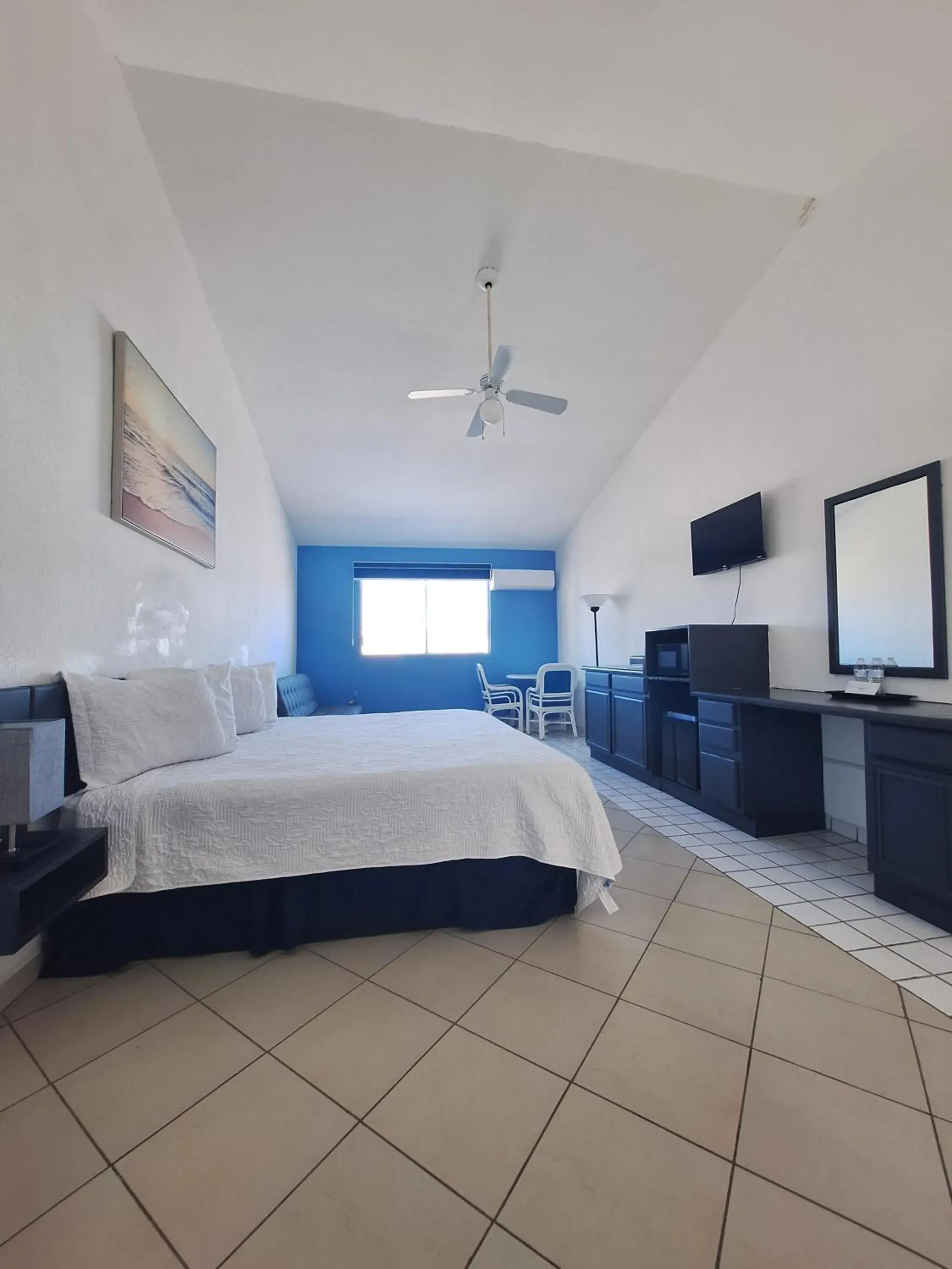 King Suite in Playa Inn Rocky Point King Suite in Playa Inn Rocky Point