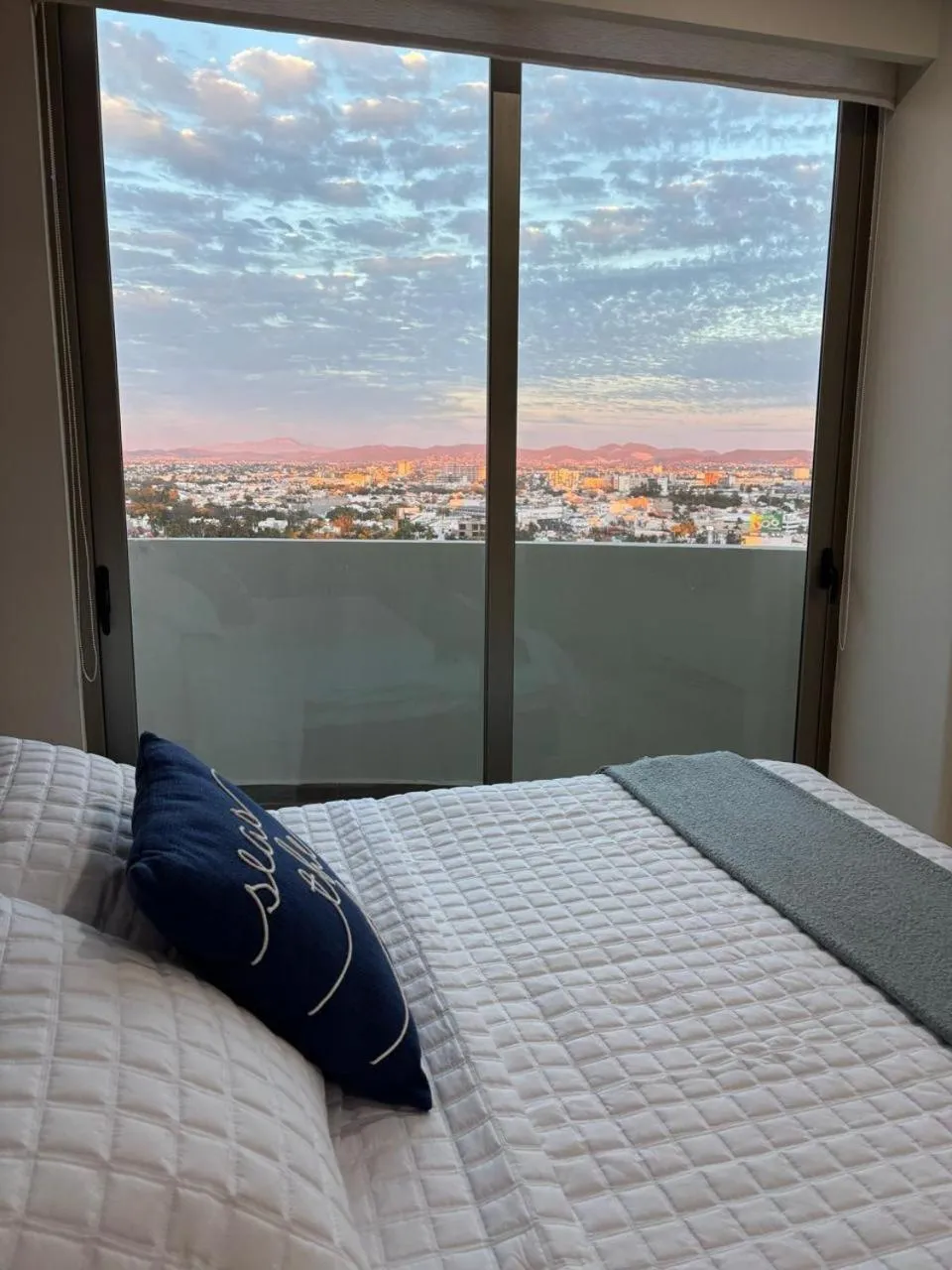 Bed in Hotel Tramamoto Mazatlan