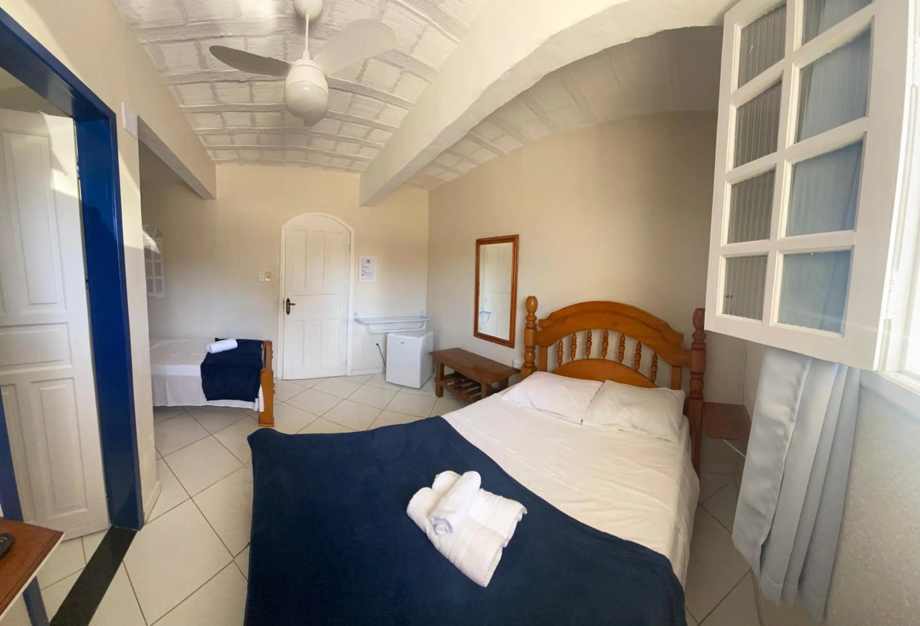 Photo of the whole room, Bed in Pousada EntreMares -Centro-