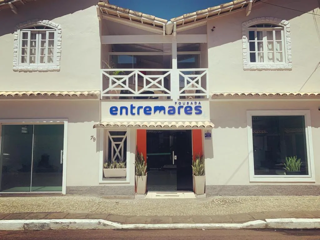 Facade/entrance in Pousada EntreMares -Centro-