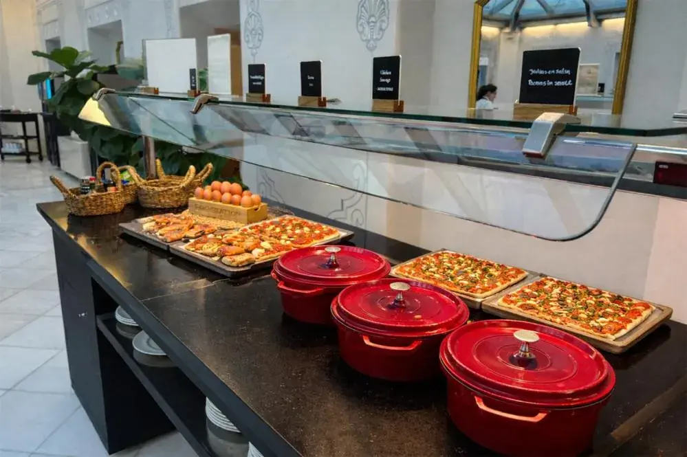Buffet breakfast in Oriente Atiram Hotel Buffet breakfast in Oriente Atiram Hotel