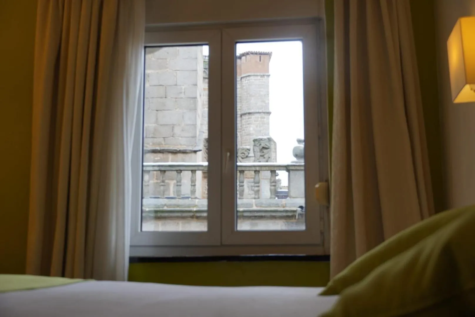 Photo of the whole room, Bed in Palacio Valderrabanos