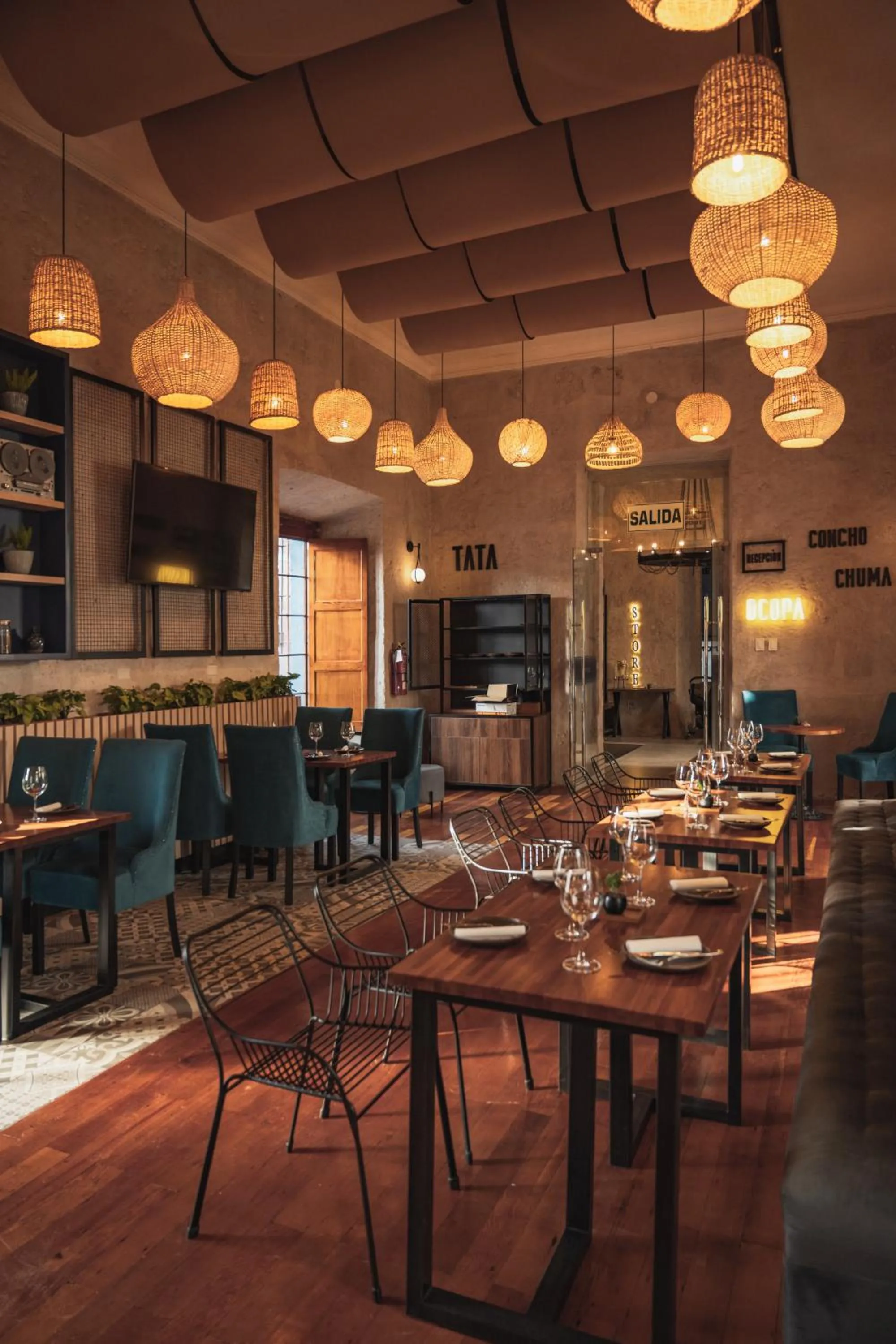 Restaurant/places to eat in QASA Arequipa by NOMAD