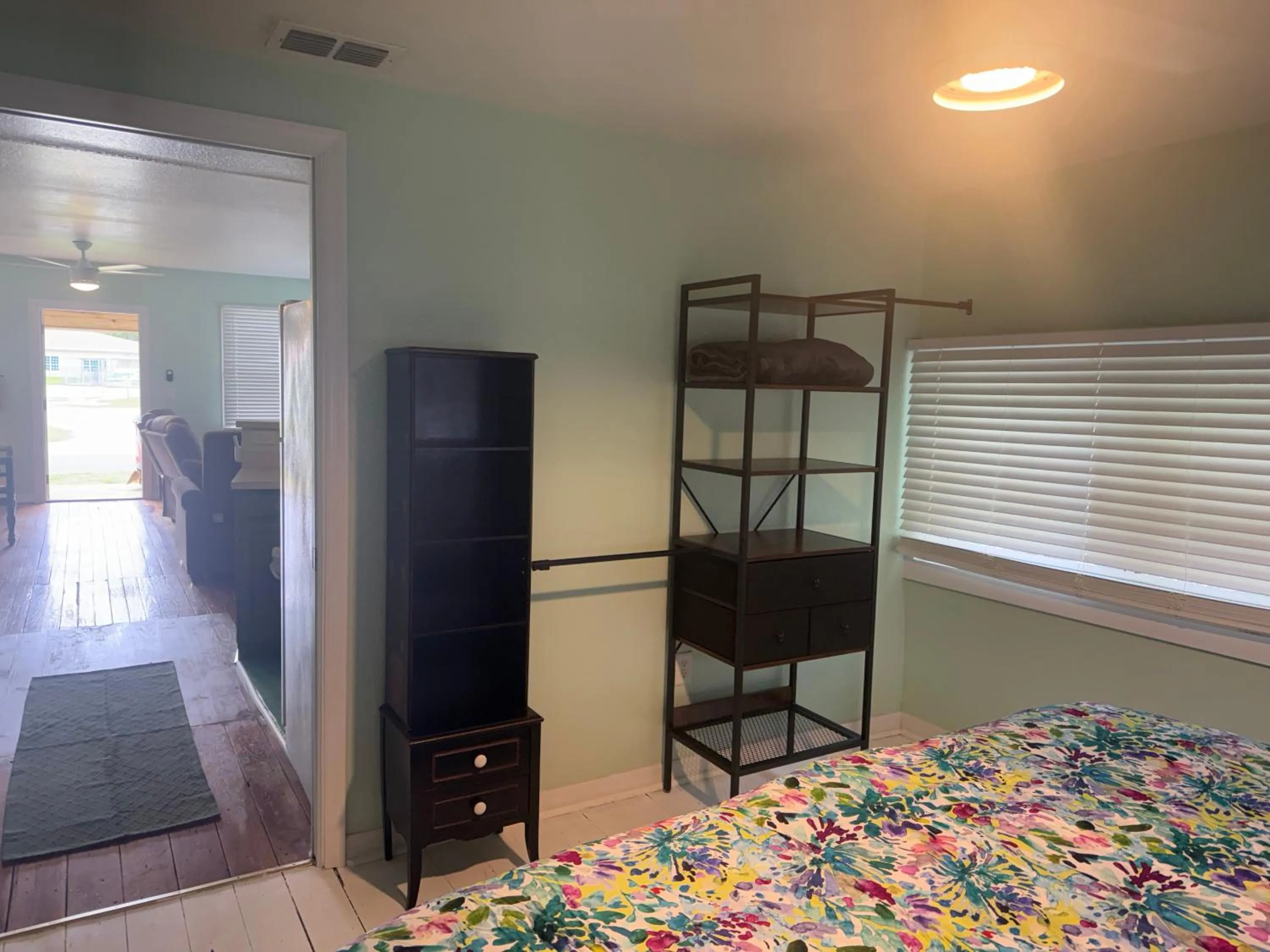 Bed in Nature Coast Inn & Cottages