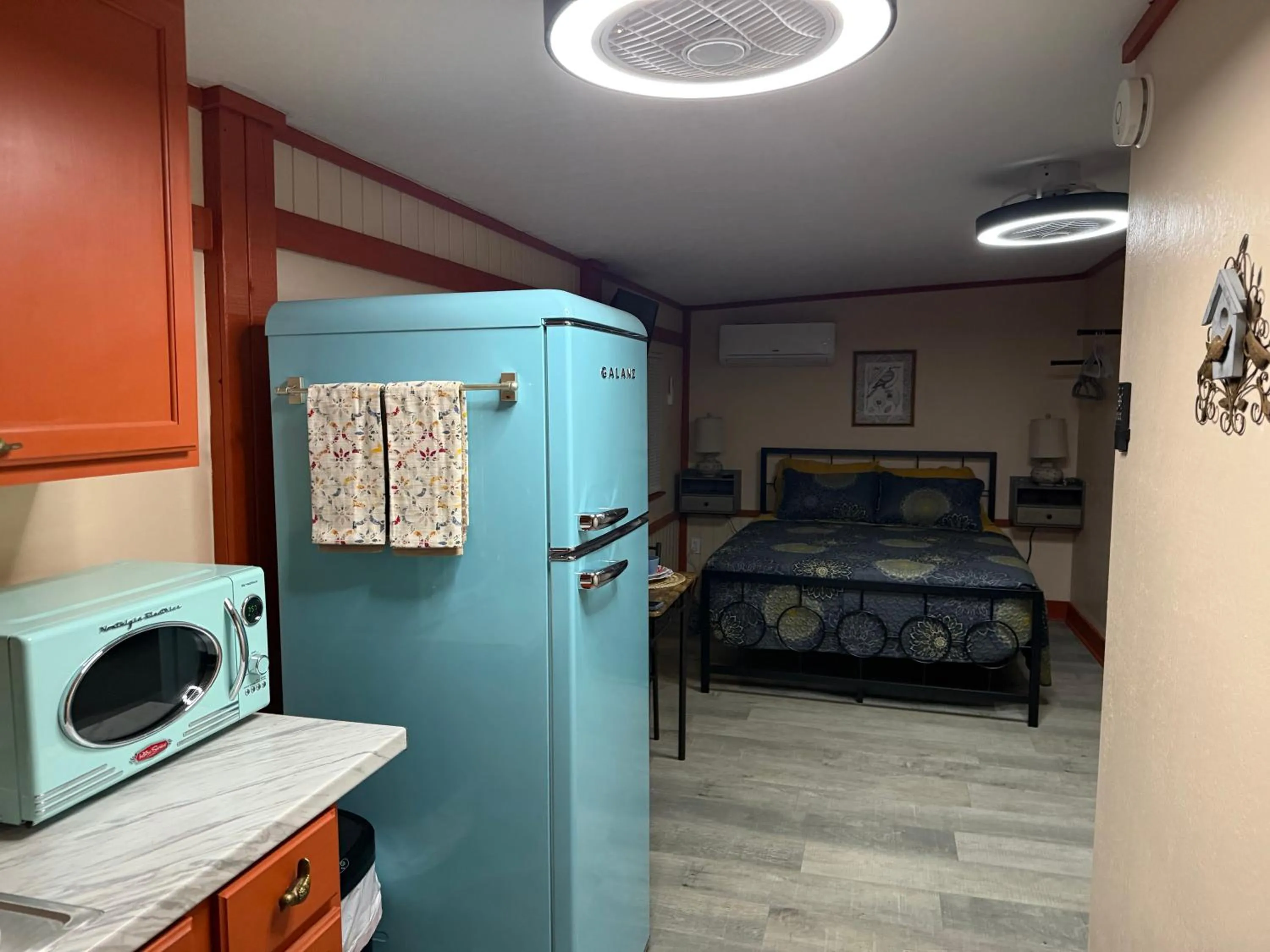 Bed in Nature Coast Inn & Cottages