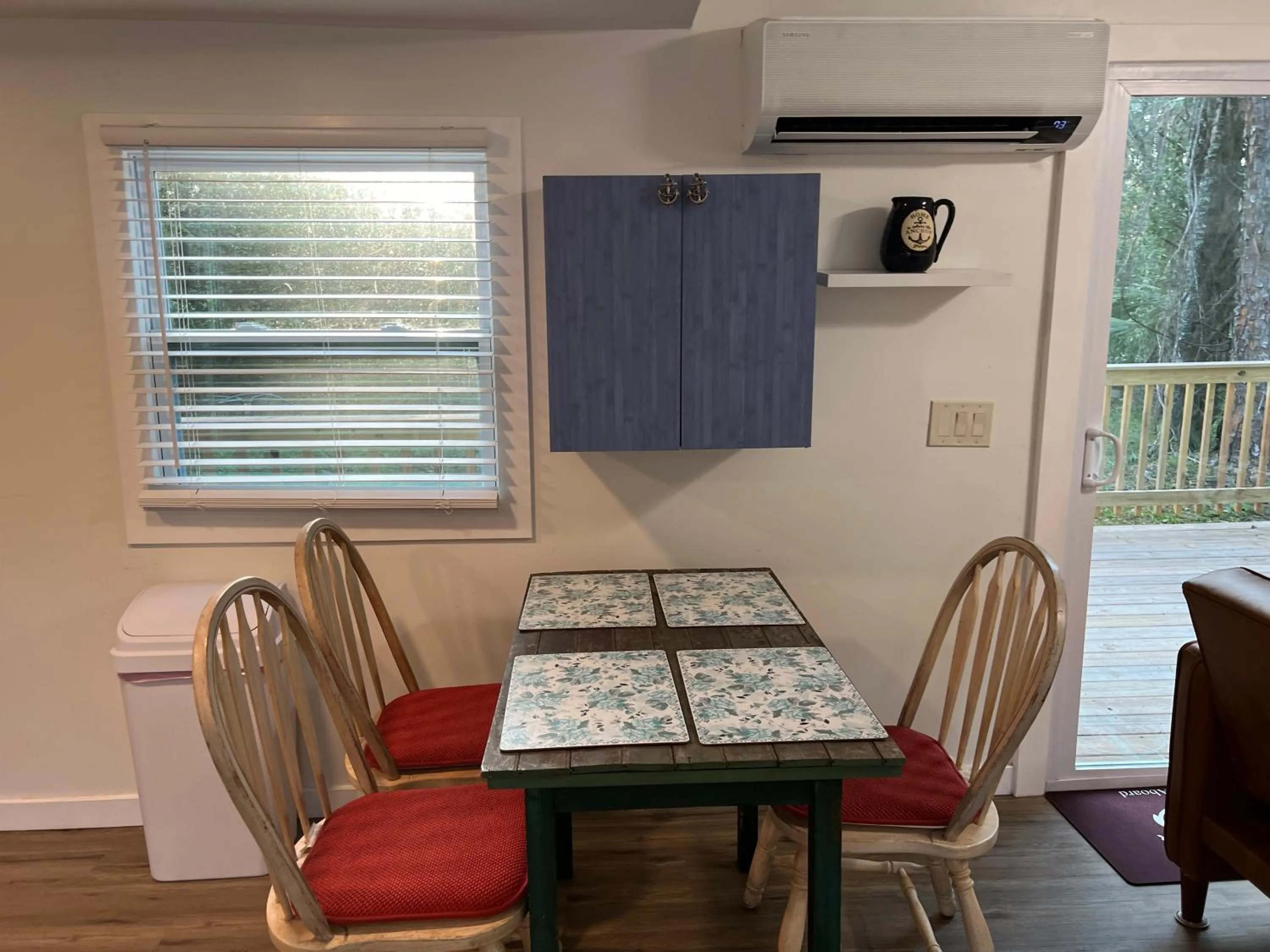 Nature Coast Inn & Cottages