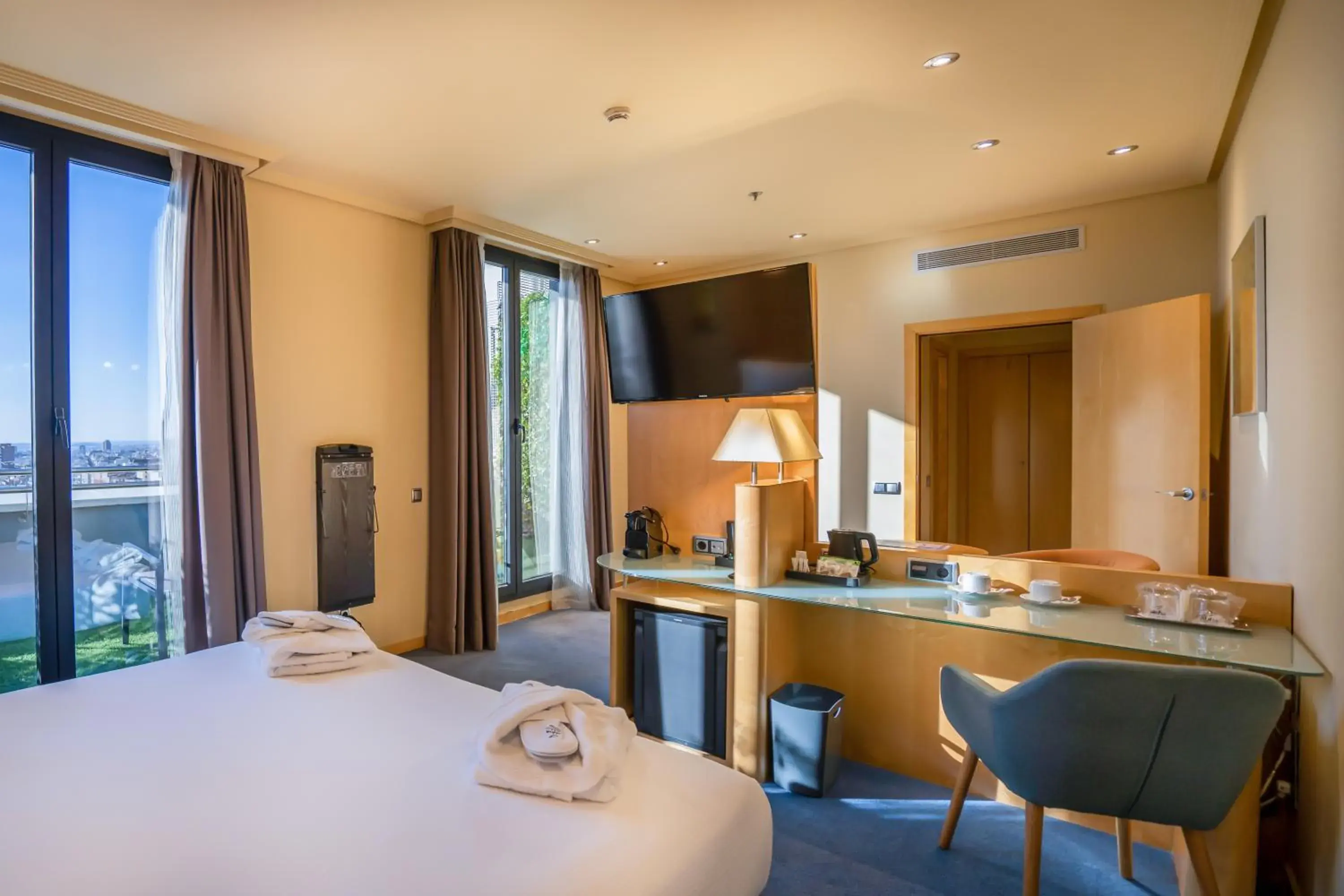 Bed in Abba Madrid Bed in Abba Madrid