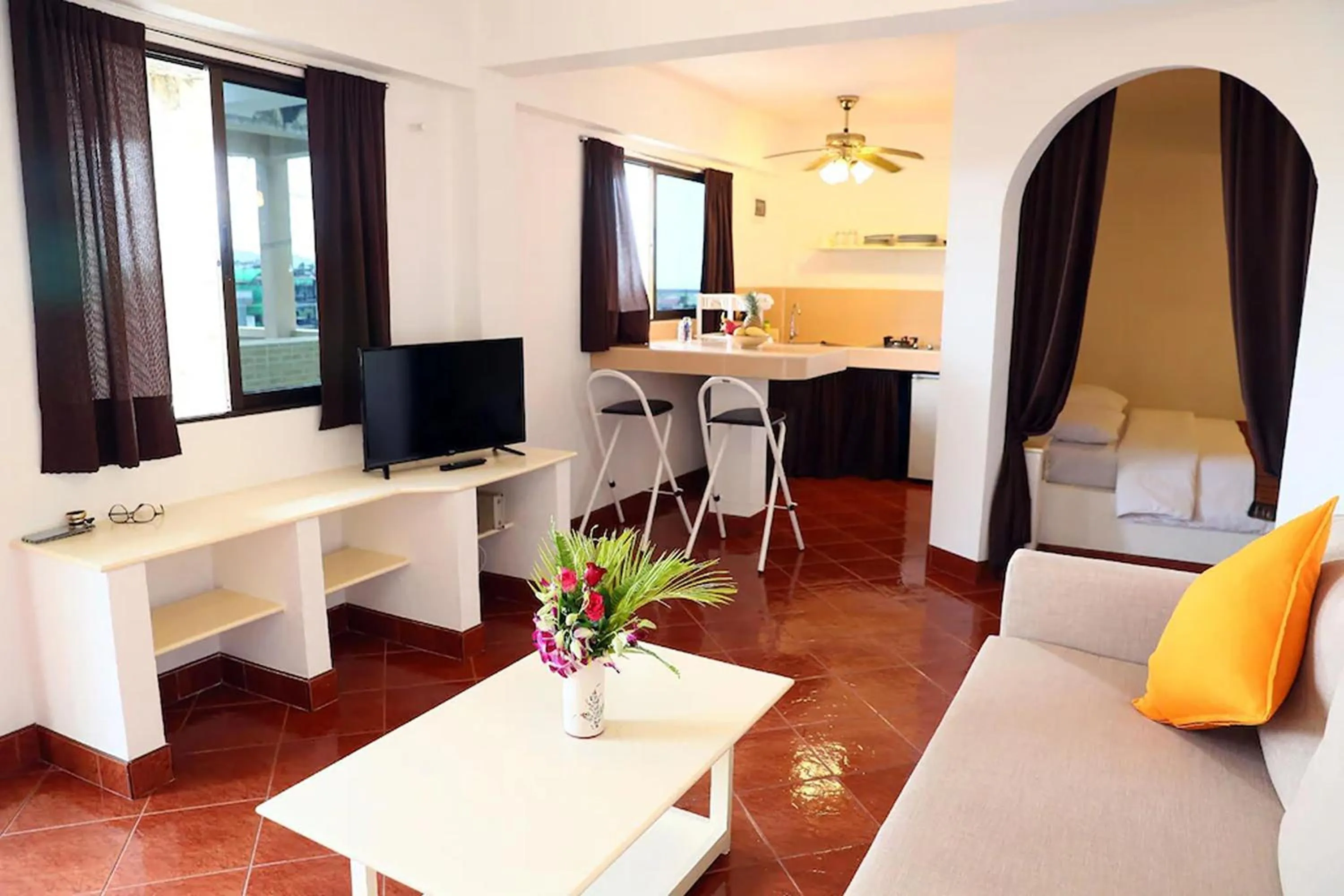 TV and multimedia in Swiss Villas Panoramic - SHA Certified