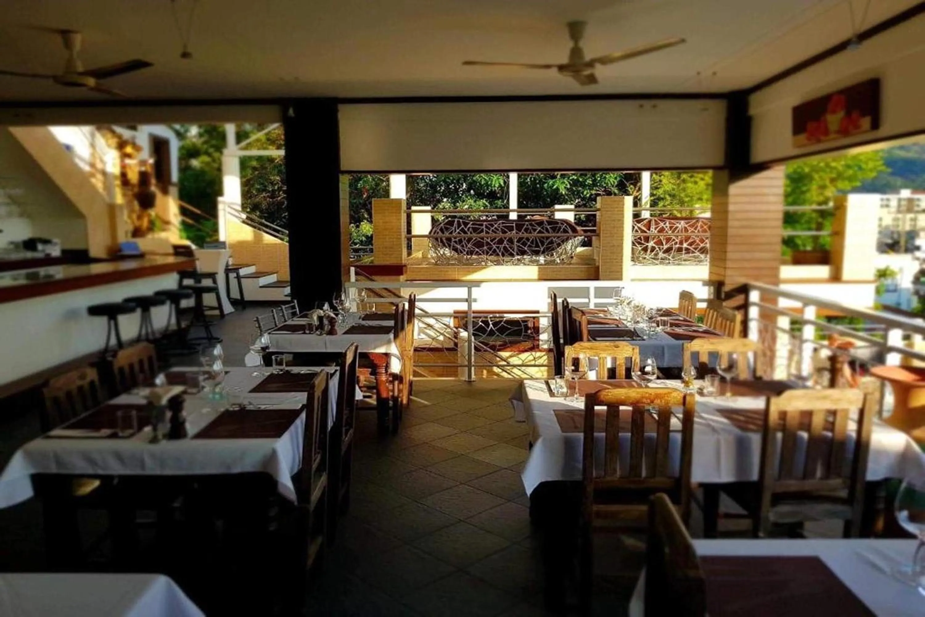 Restaurant/places to eat in Swiss Villas Panoramic - SHA Certified