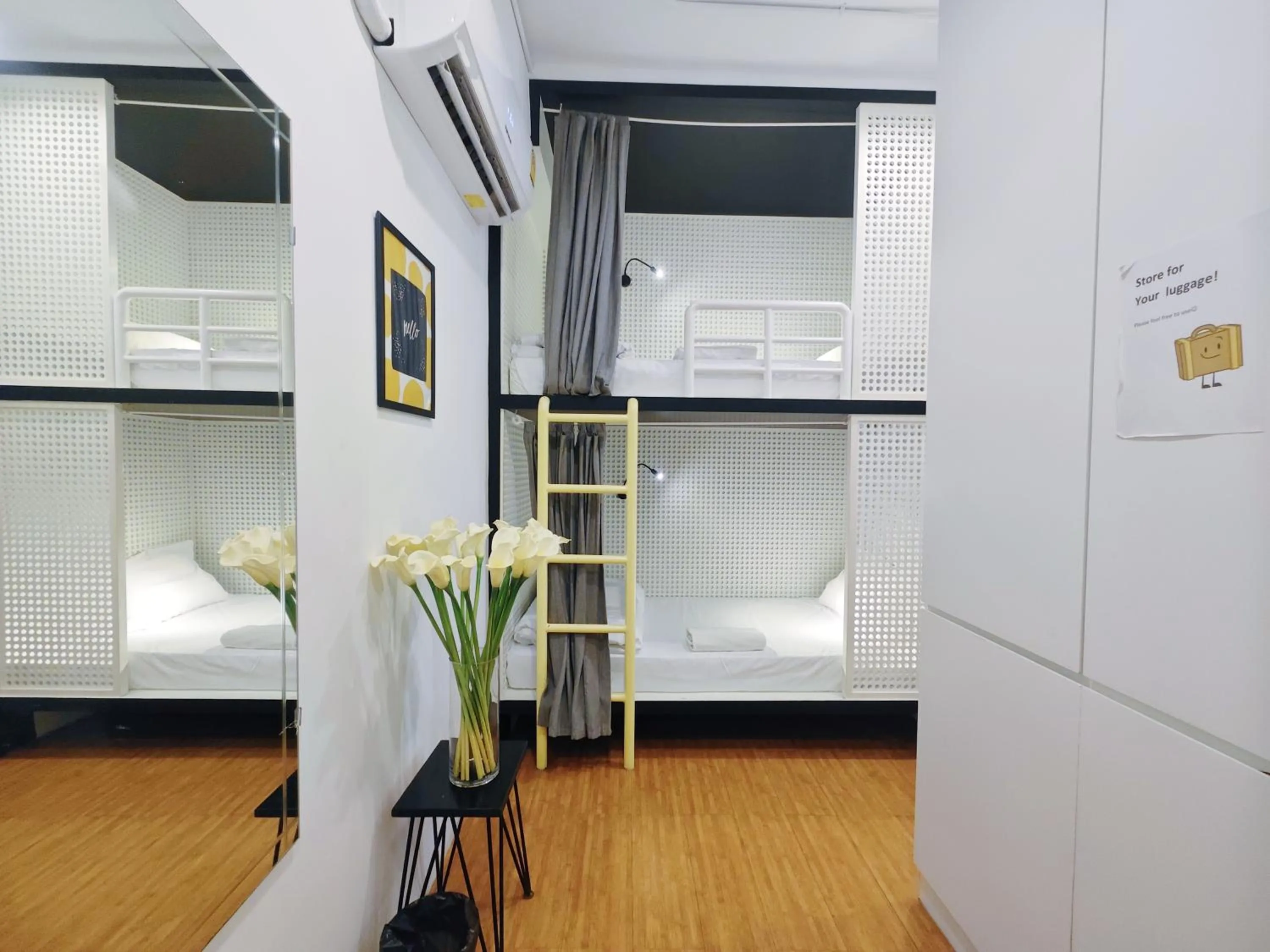 Bedroom, Bed in Ostay Asoke Bangkok