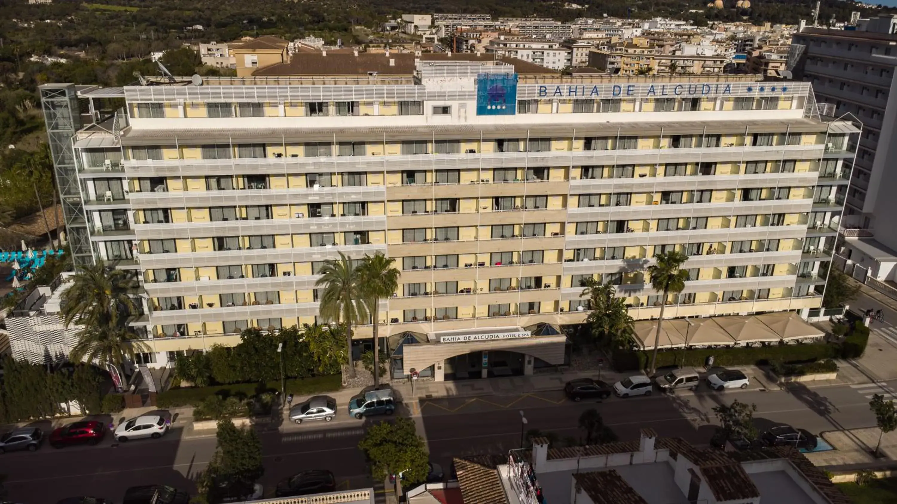 Property building in Bahía de Alcudia Hotel & Spa Property building in Bahía de Alcudia Hotel & Spa