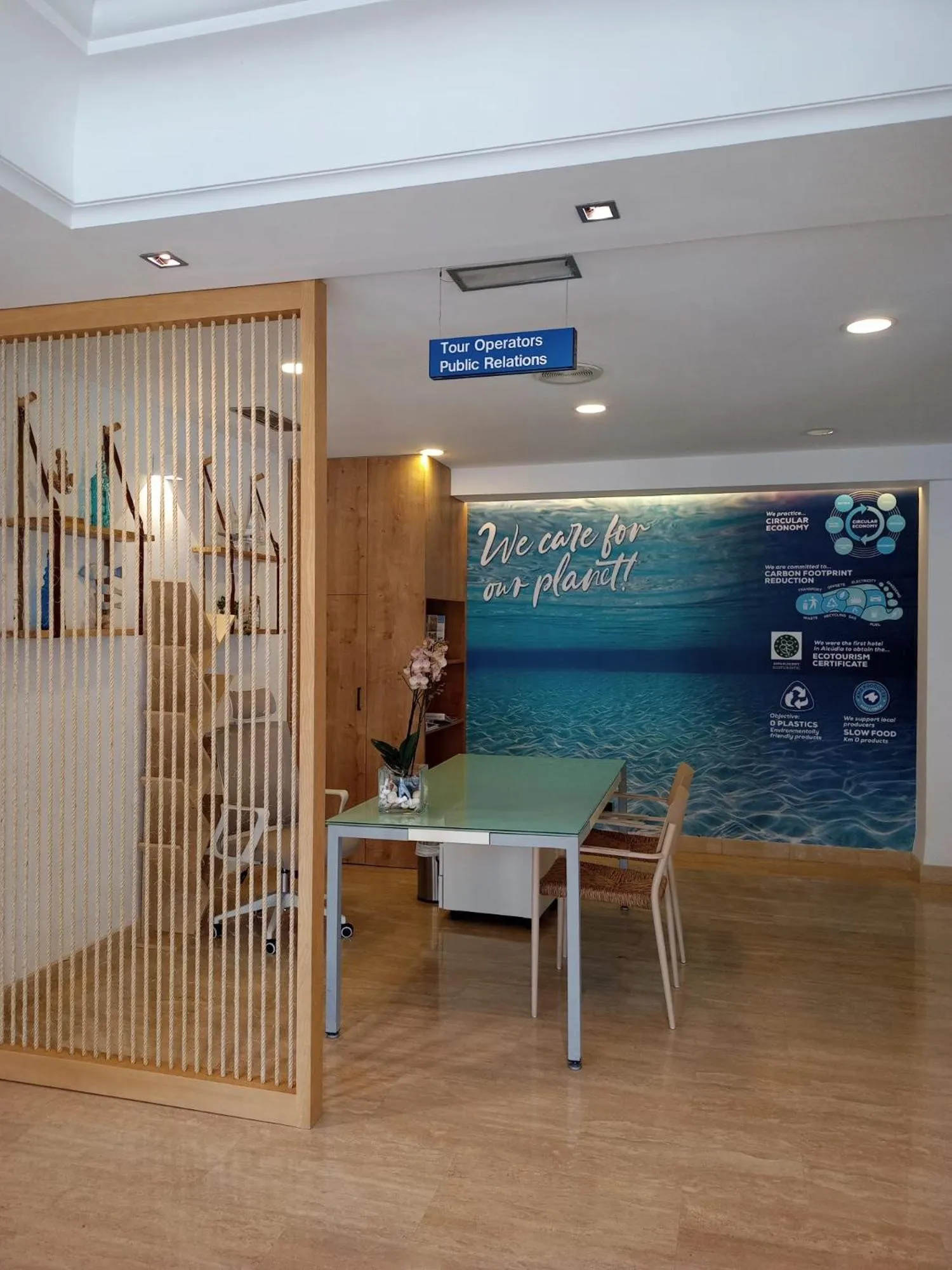 Living room in Bahía de Alcudia Hotel & Spa