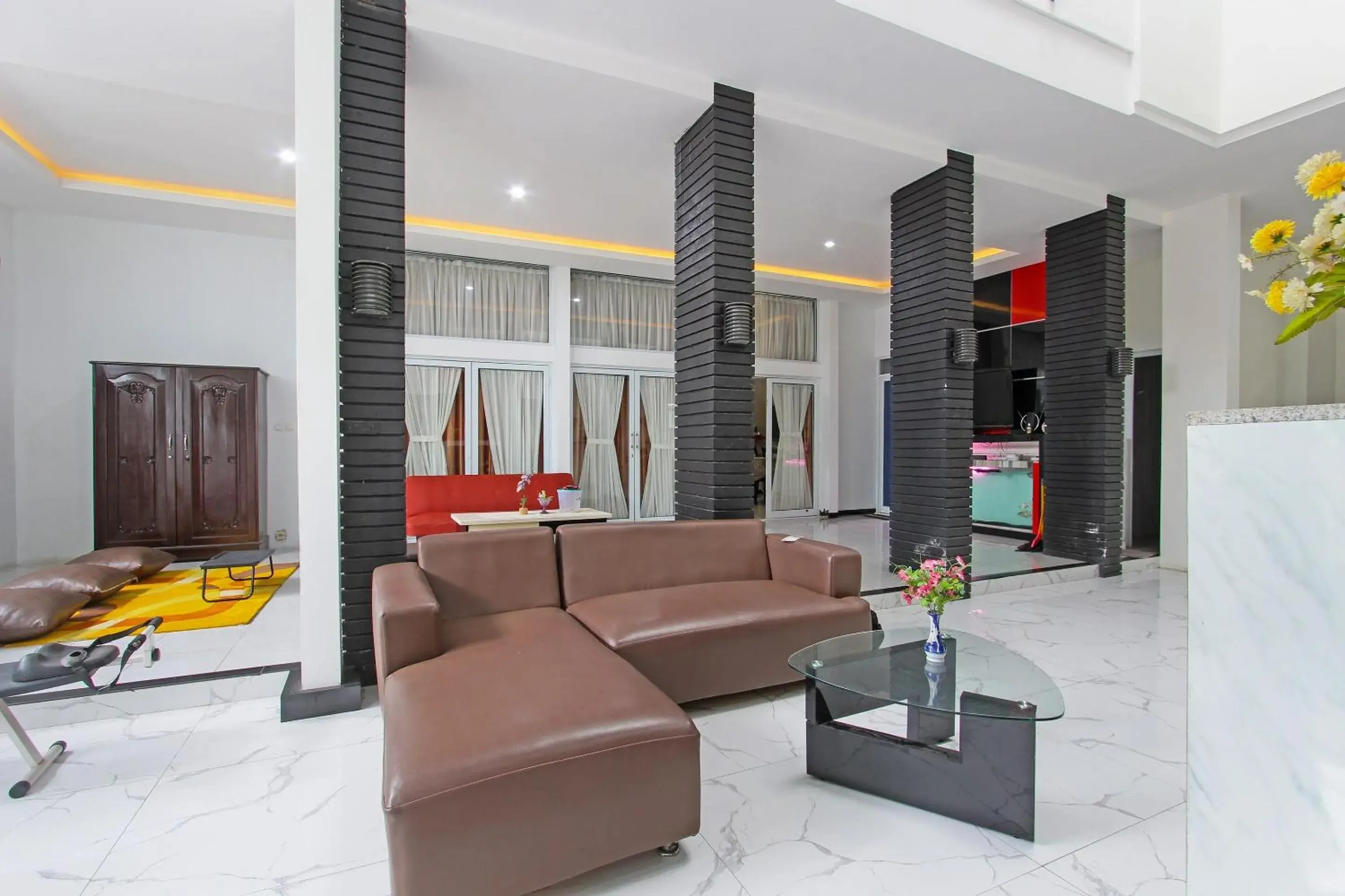 Lobby or reception in Capital O 91665 D'prof Exclusive Guesthouse Lobby or reception in Capital O 91665 D'prof Exclusive Guesthouse