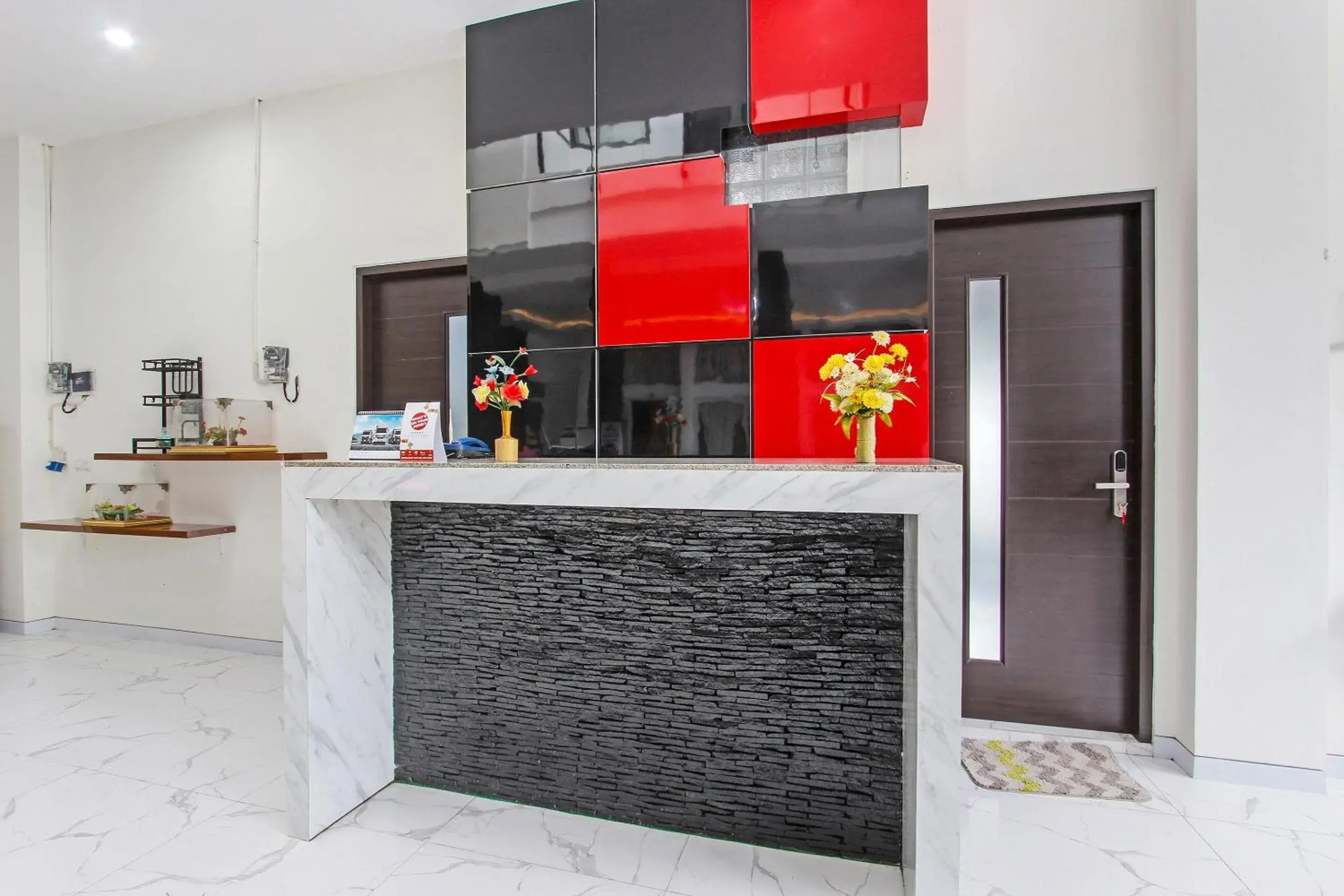 Lobby or reception in Capital O 91665 D'prof Exclusive Guesthouse Lobby or reception in Capital O 91665 D'prof Exclusive Guesthouse