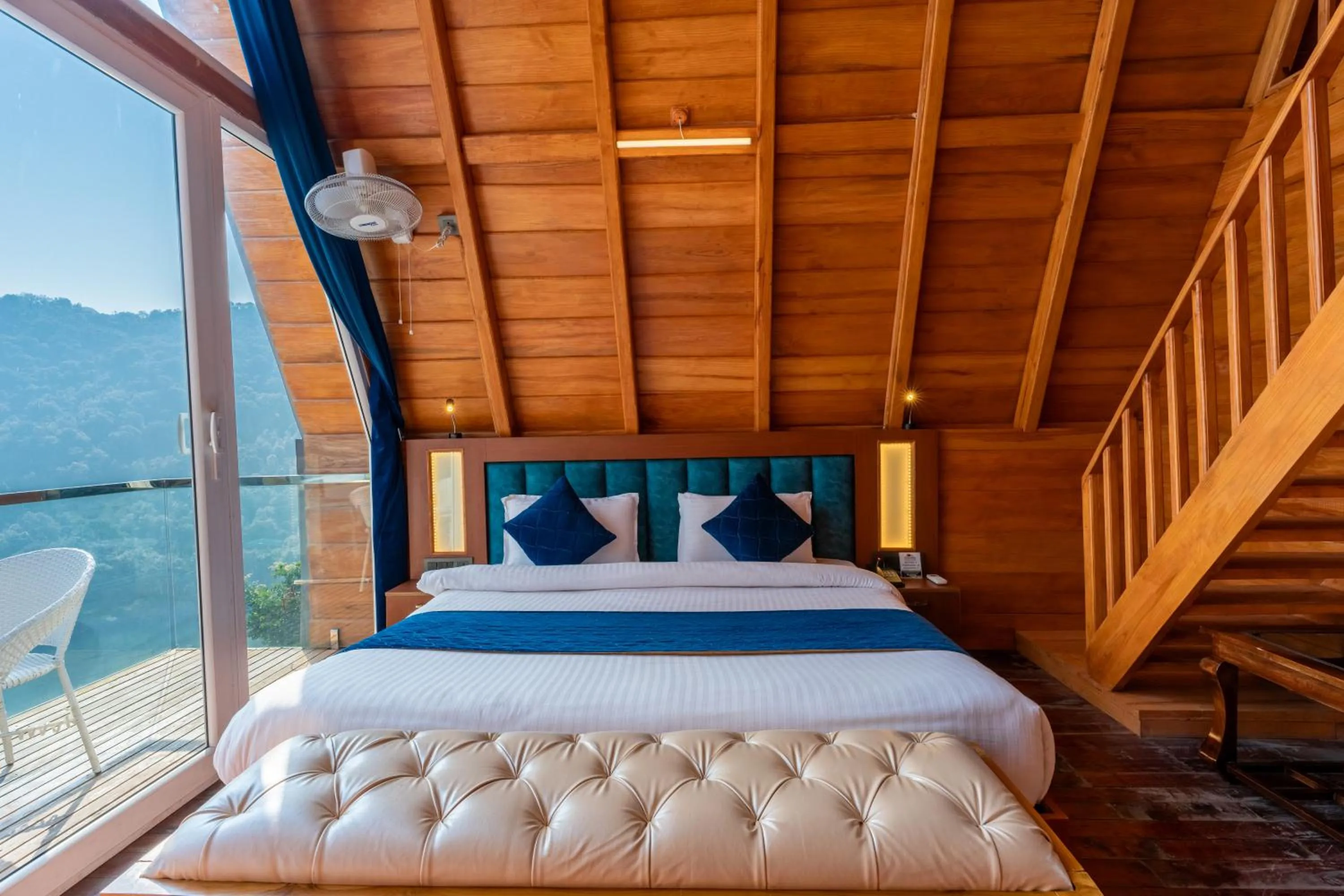 Bedroom, Bed in The Lake Ambience Resort