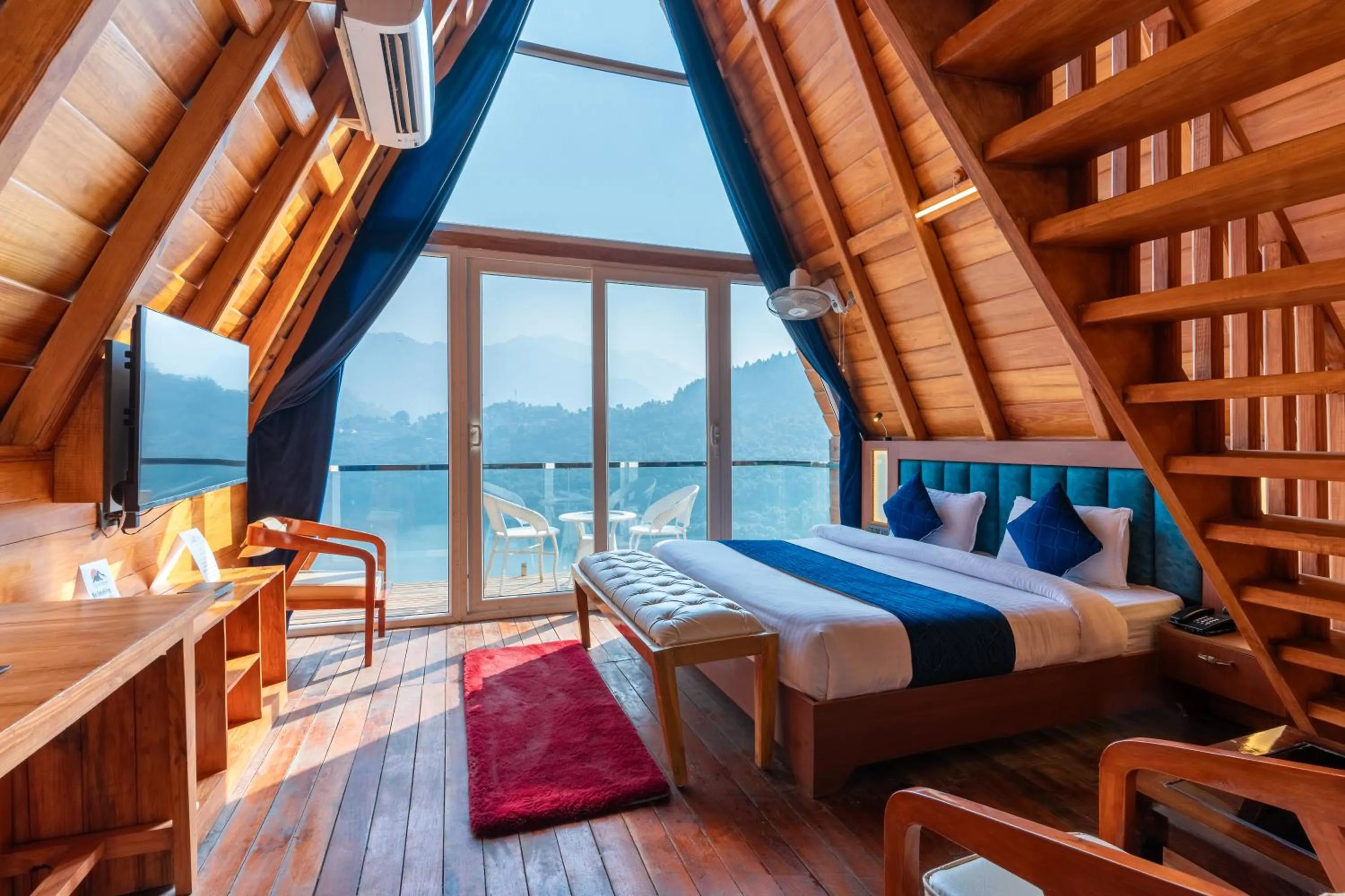 Photo of the whole room, Bed in The Lake Ambience Resort