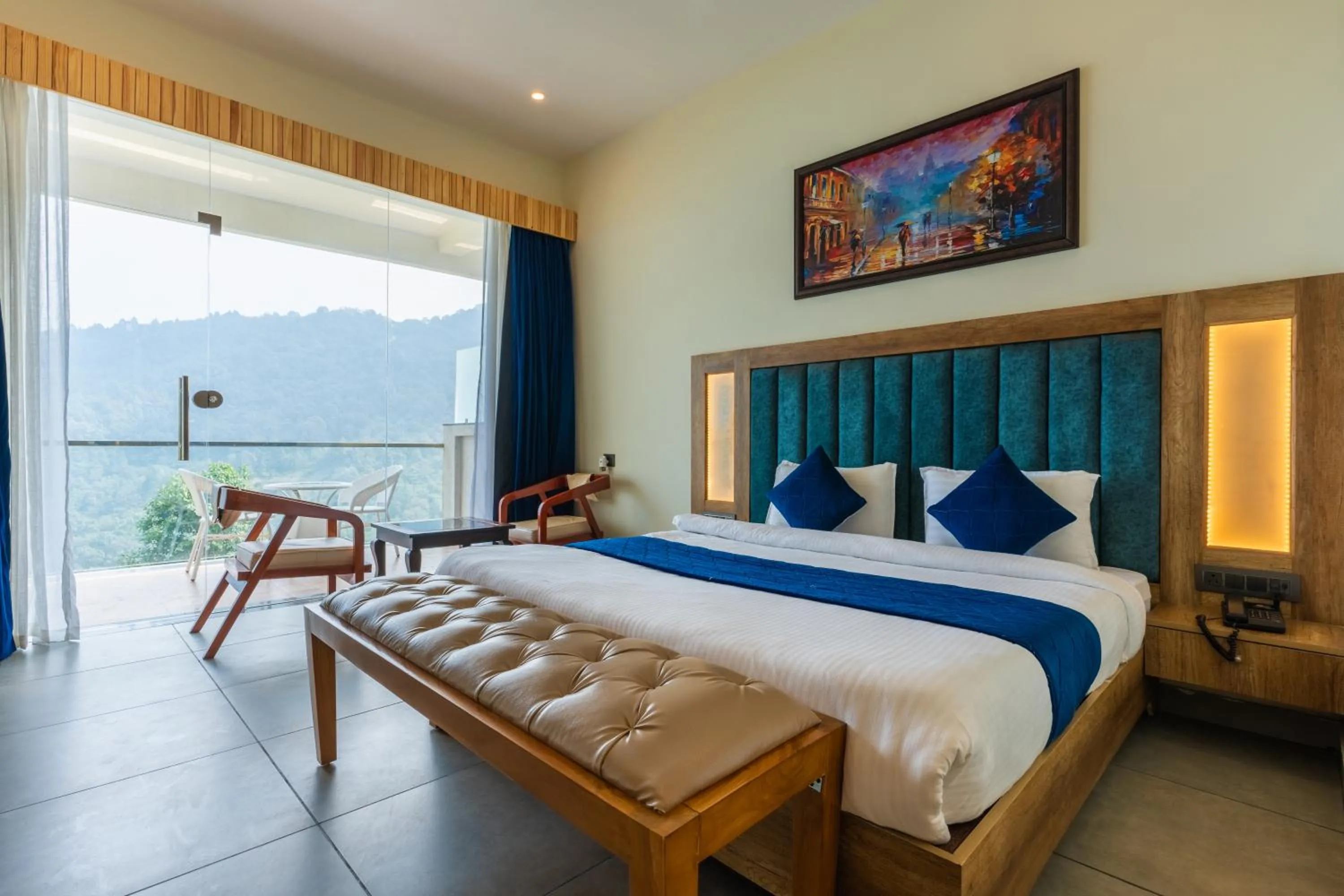 Living room, Bed in The Lake Ambience Resort